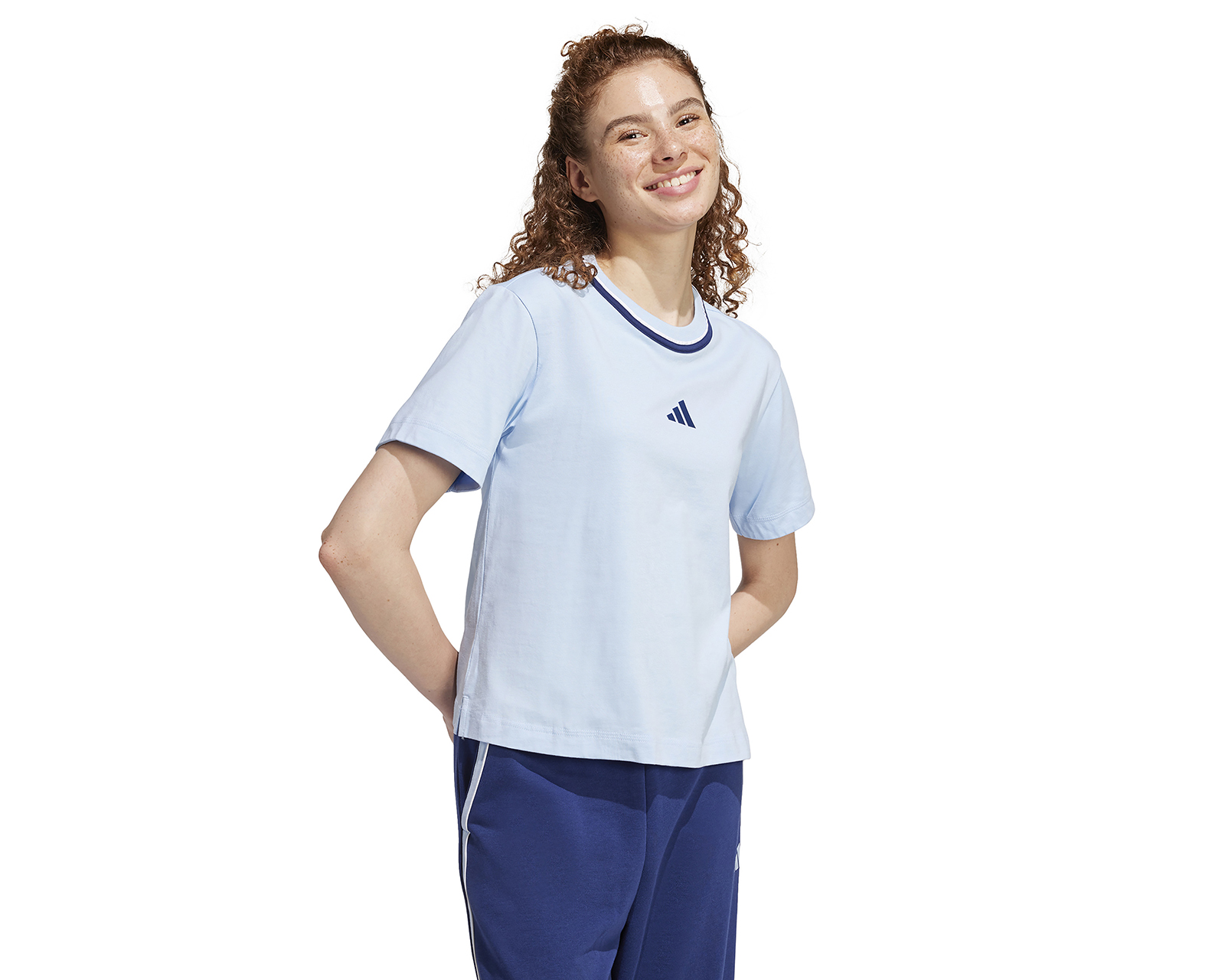 Foto 3 pulgar | Foto 2 | Playera Deportiva Adidas Essentials Color Pop Cotton para Mujer