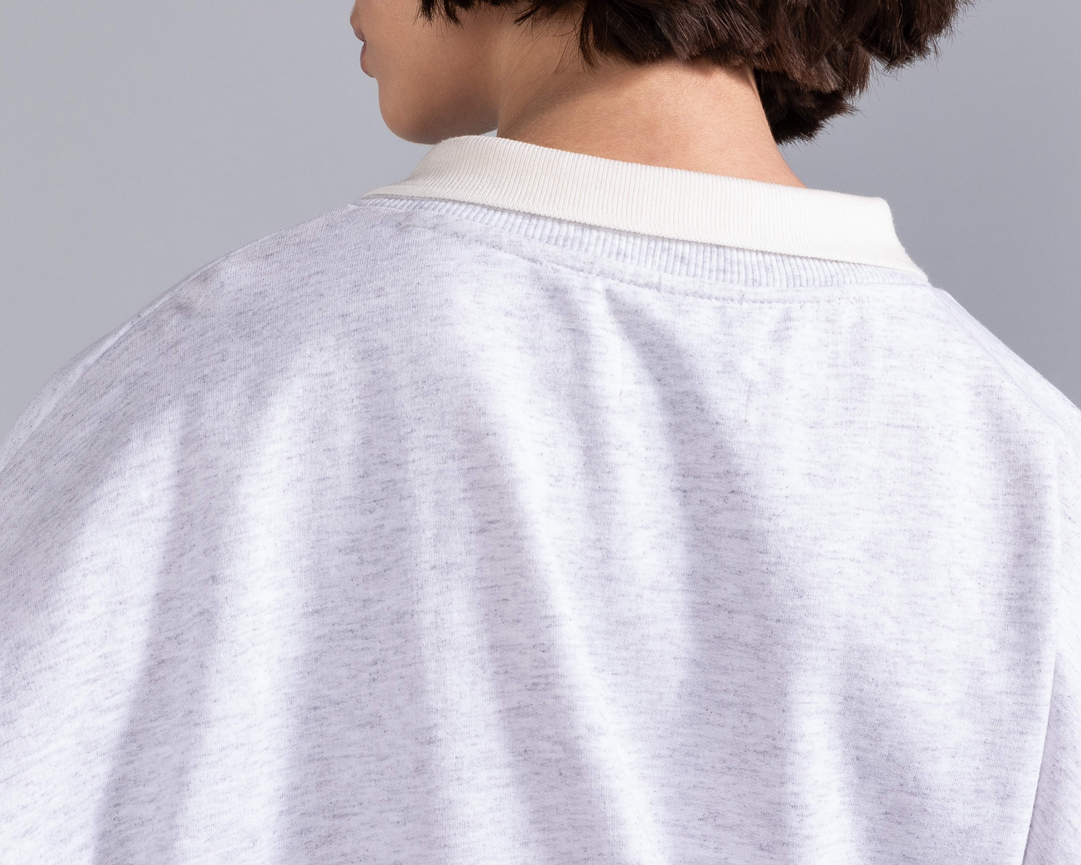 Foto 6 pulgar | Foto 5 | Sudadera Estampada Strona para Mujer