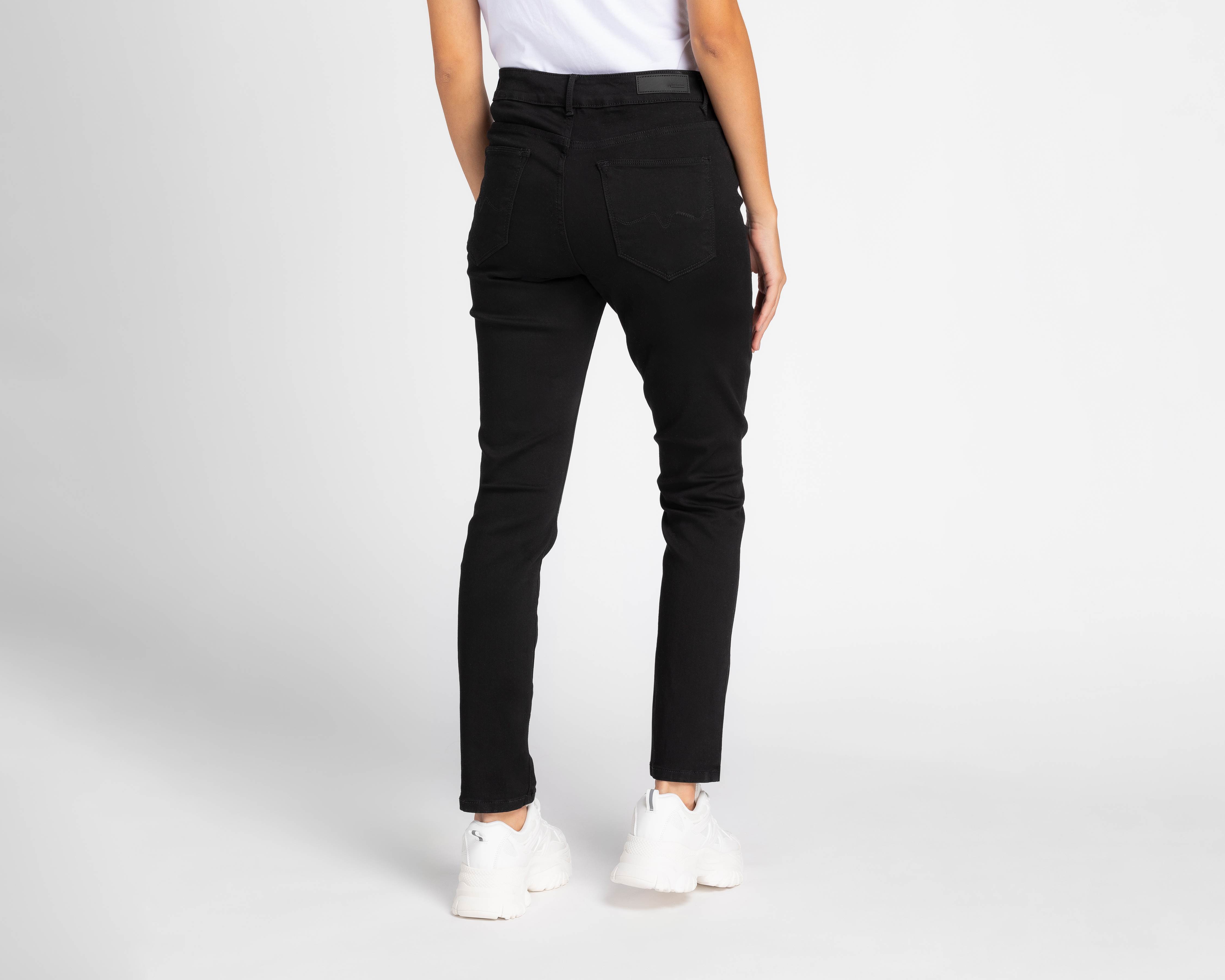 Foto 4 pulgar | Foto 3 | Jeans Flare Boy London para Mujer