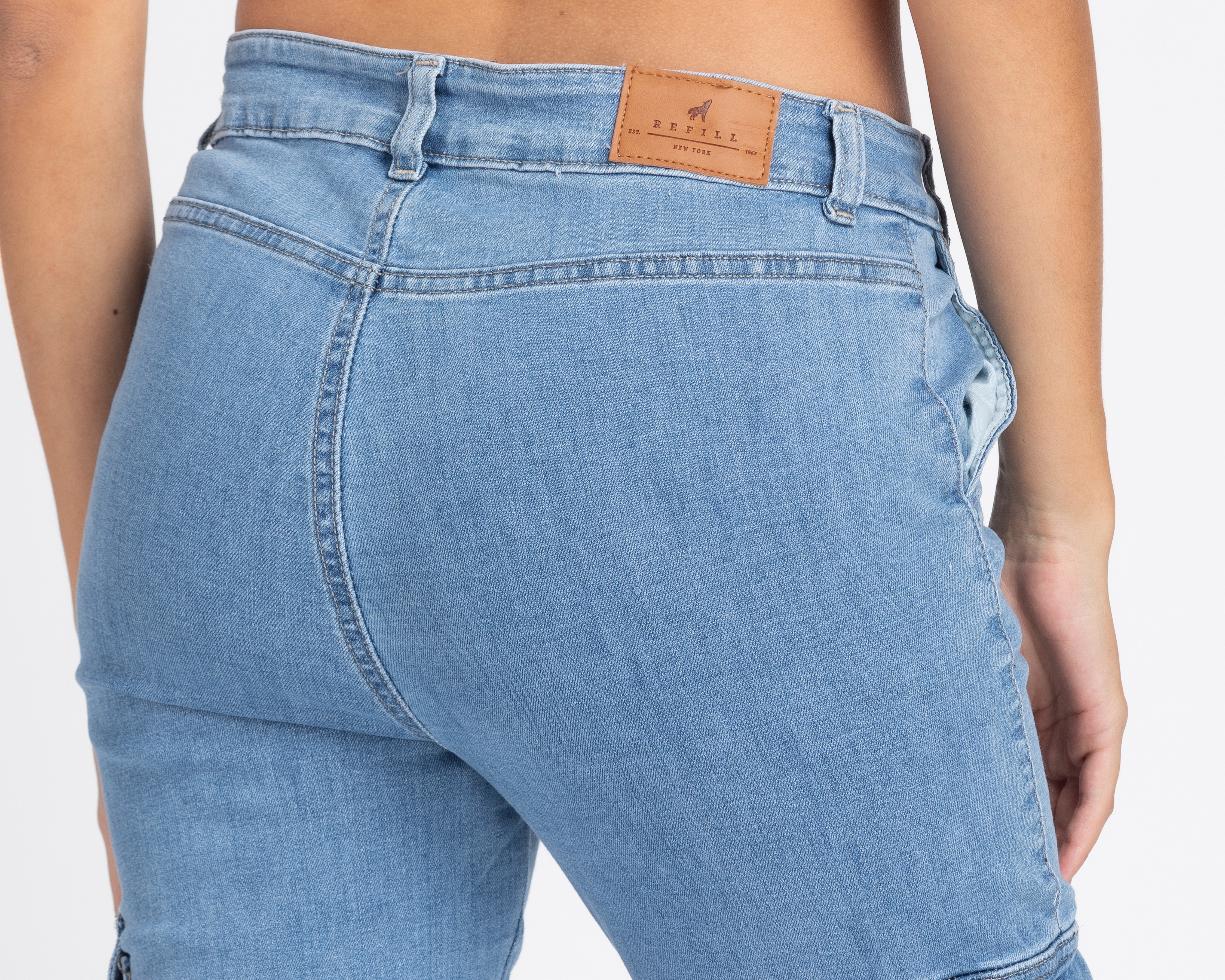 Foto 9 | Foto 8 | Jeans Mom Refill para Mujer