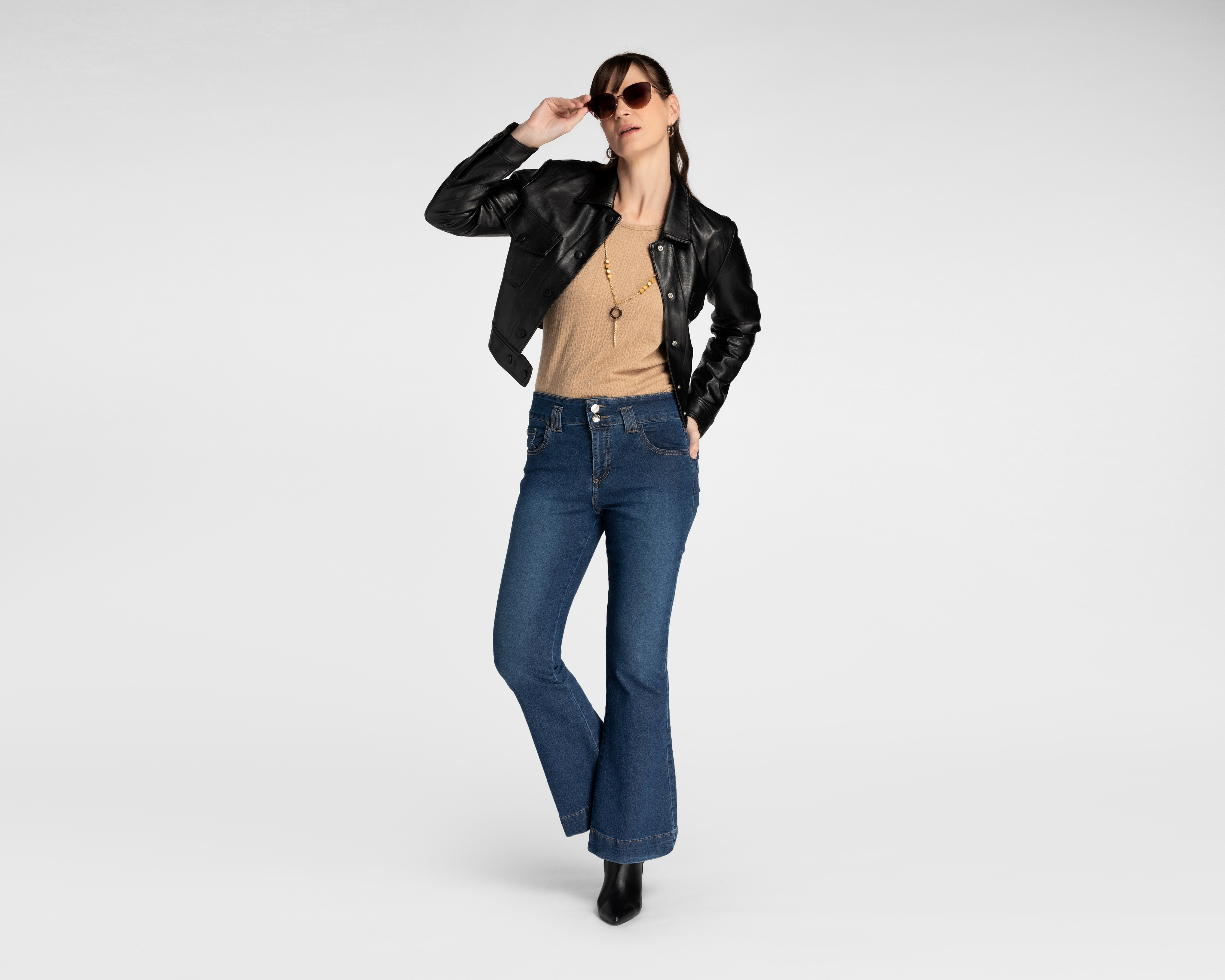 Foto 3 pulgar | Foto 2 | Blusa Sahara Manga 3/4 con Collar