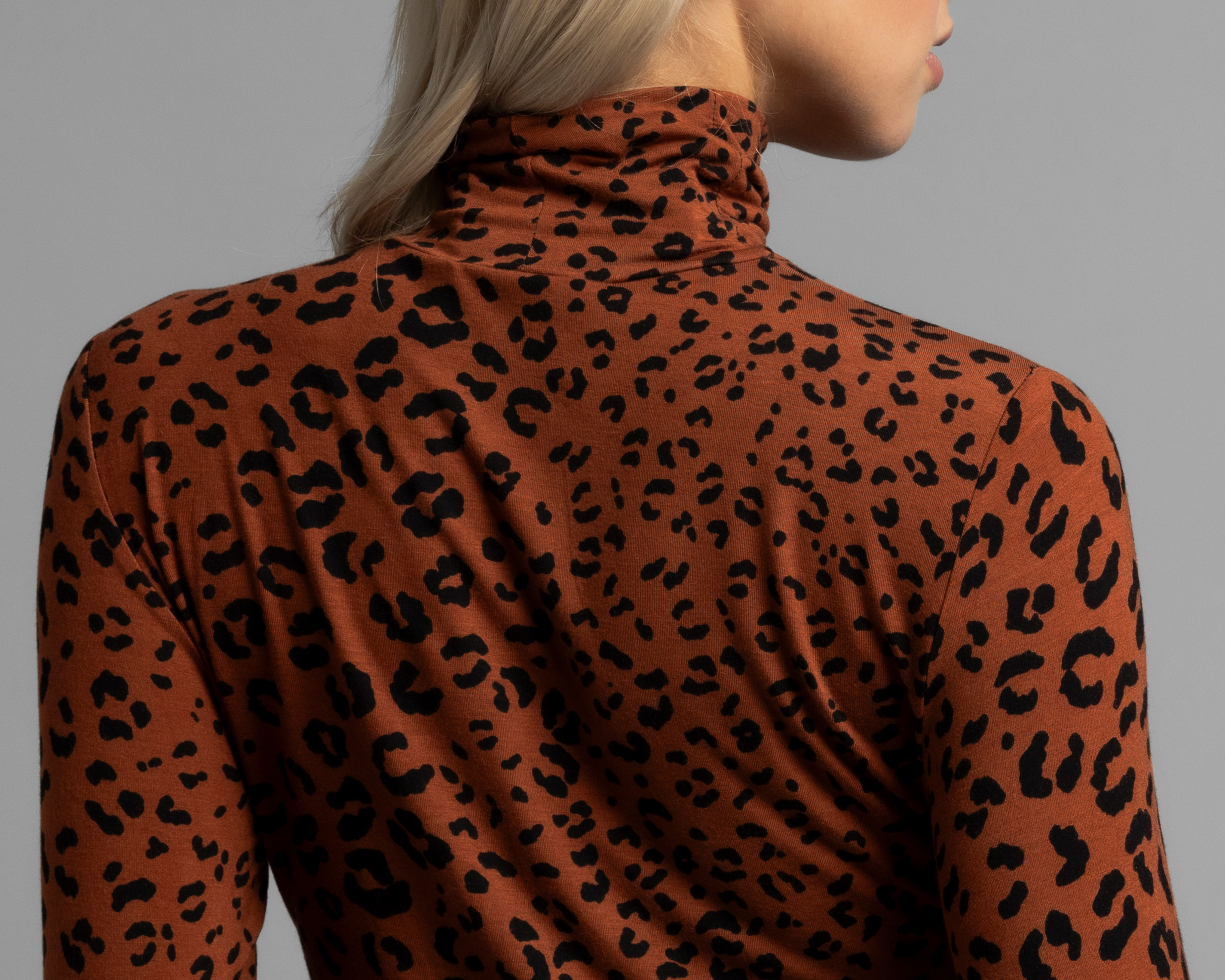 Foto 6 pulgar | Foto 5 | Playera Manga Larga Strona para Mujer