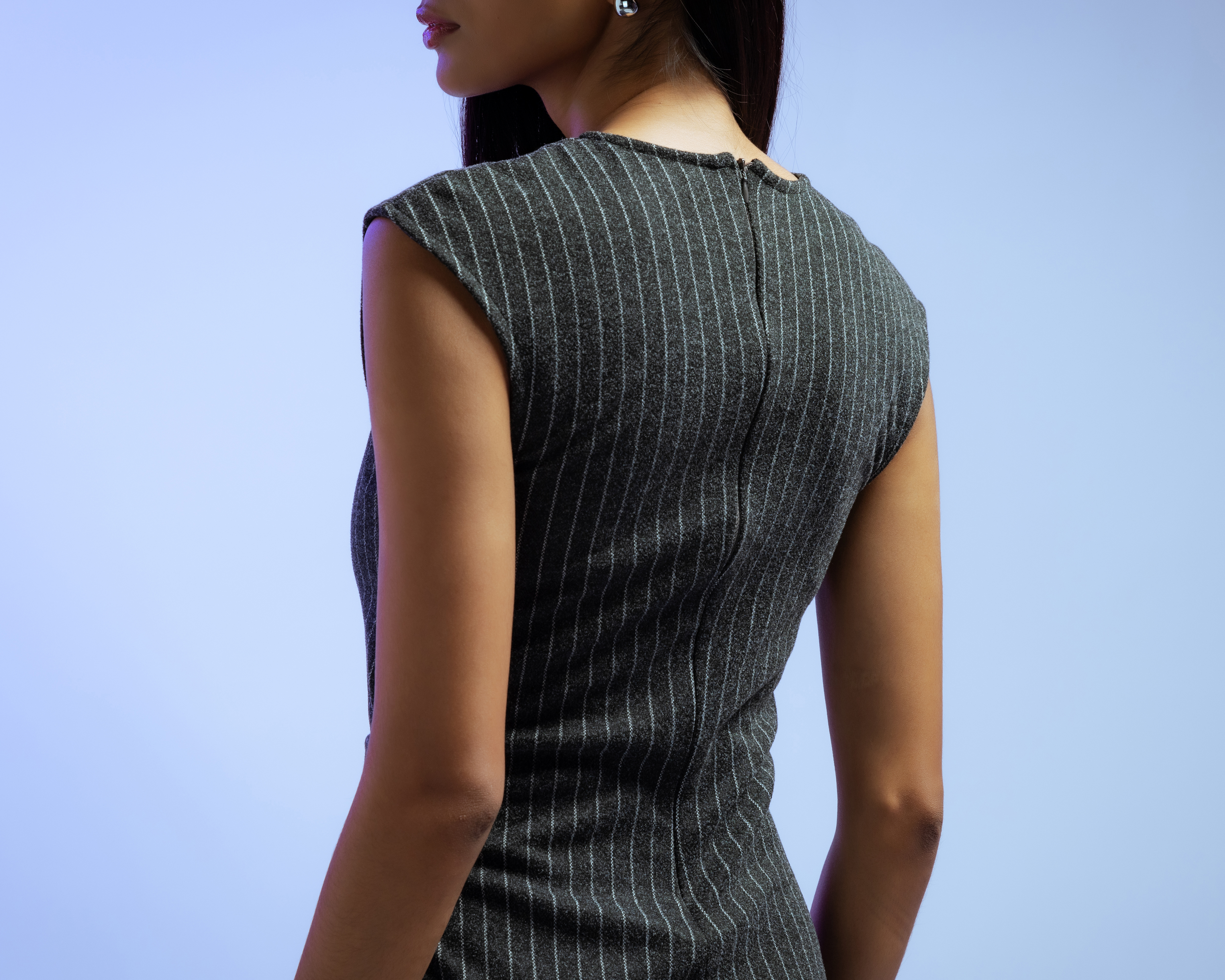 Foto 6 pulgar | Foto 5 | Vestido Casual Strona Corto Gris a Rayas para Mujer