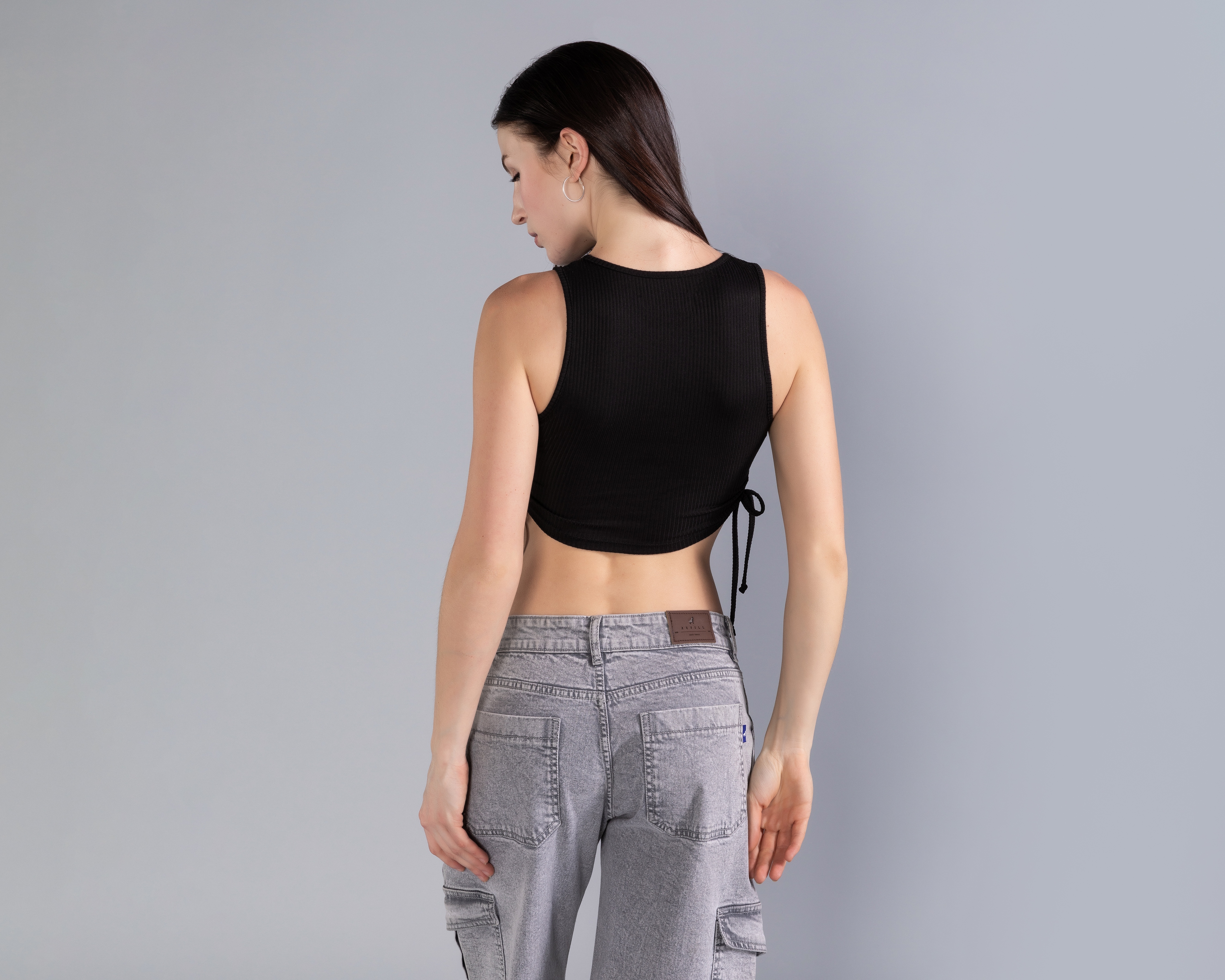 Foto 4 pulgar | Foto 3 | Playera Strona Negra para Mujer