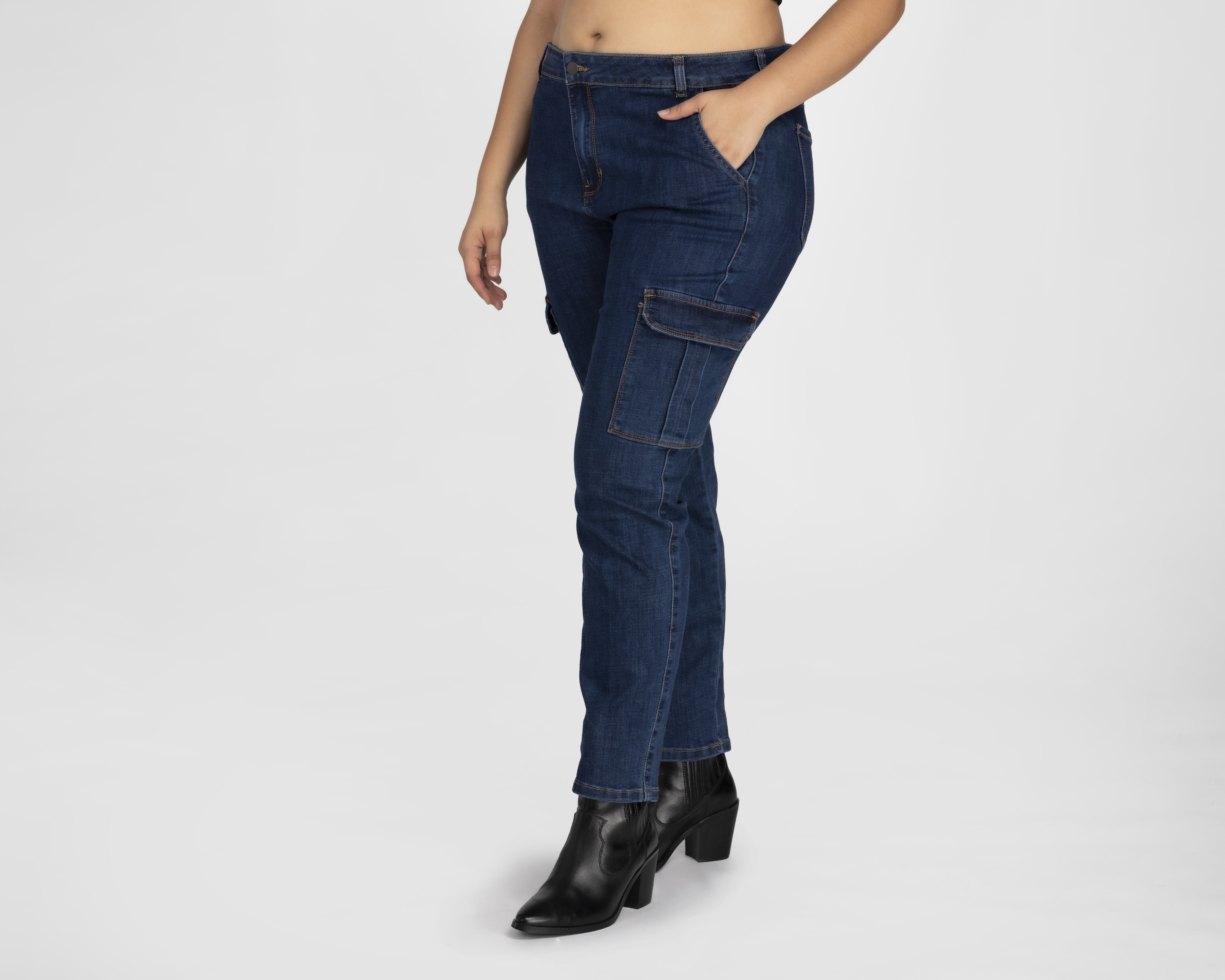Foto 2 pulgar | Foto 1 | Jeans Recto Refill para Mujer