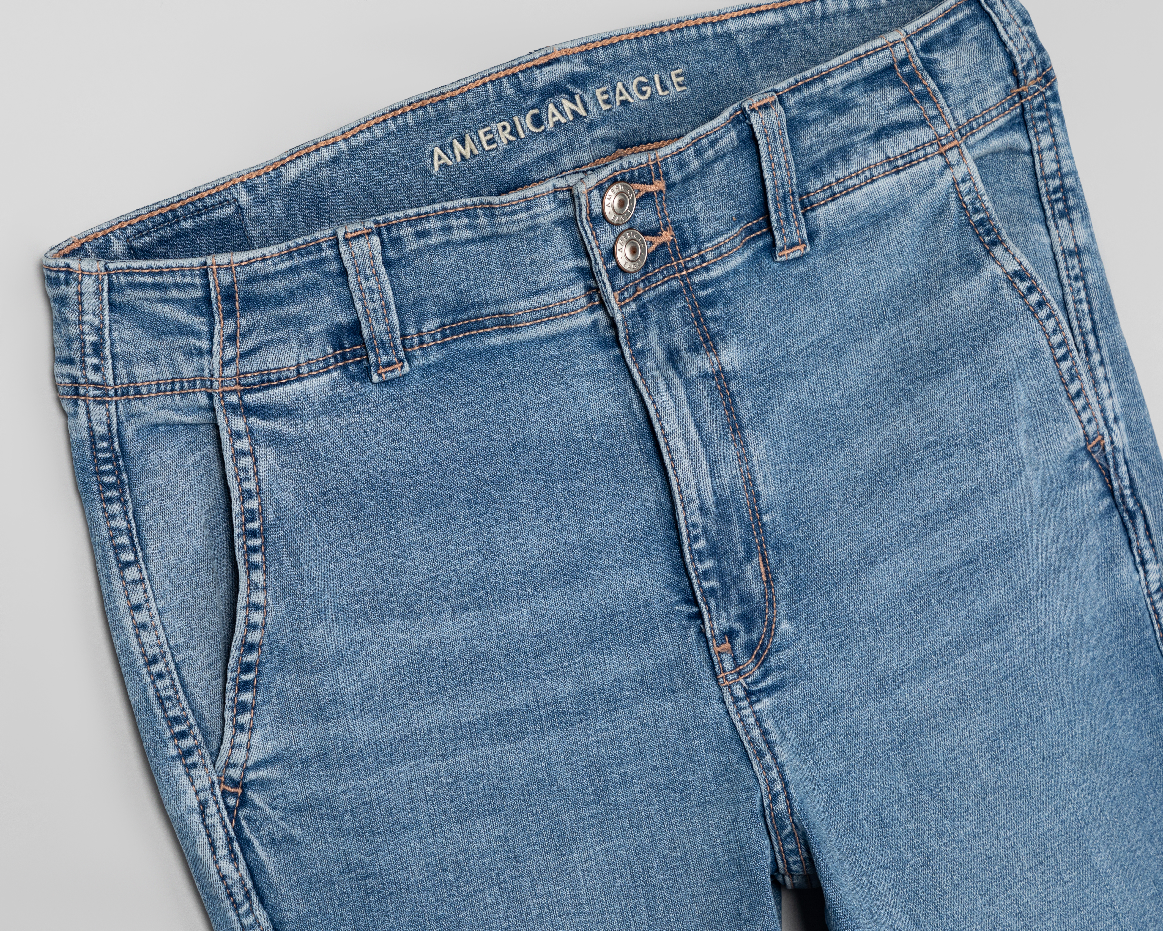 Foto 4 pulgar | Foto 3 | Jeans Flare American Eagle para Mujer