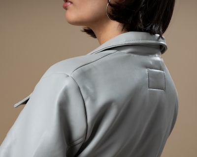 Foto 5 | Foto 5 | Chamarra Gris Strona para Mujer