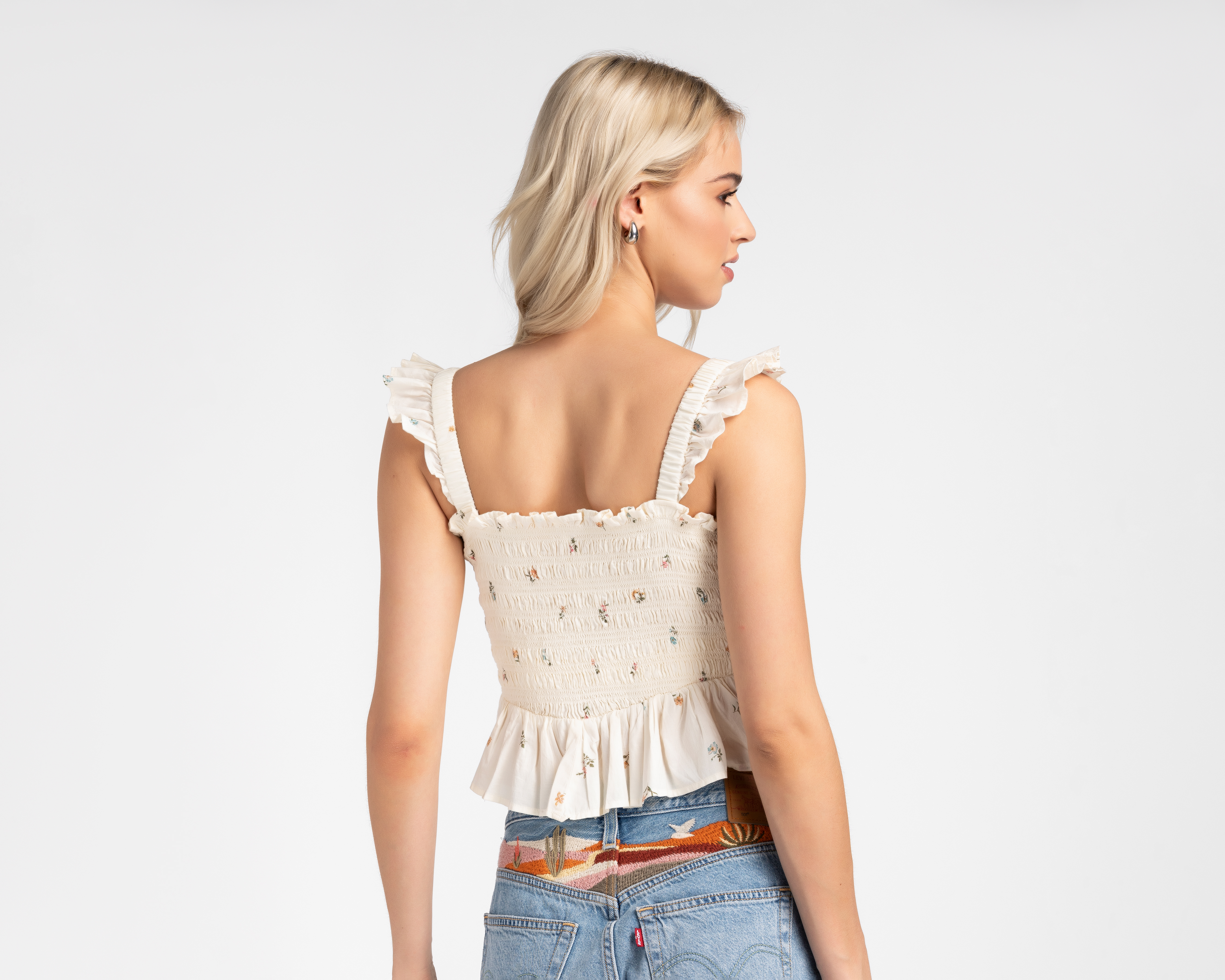 Foto 4 pulgar | Foto 3 | Blusa de Tirantes American Eagle para Mujer