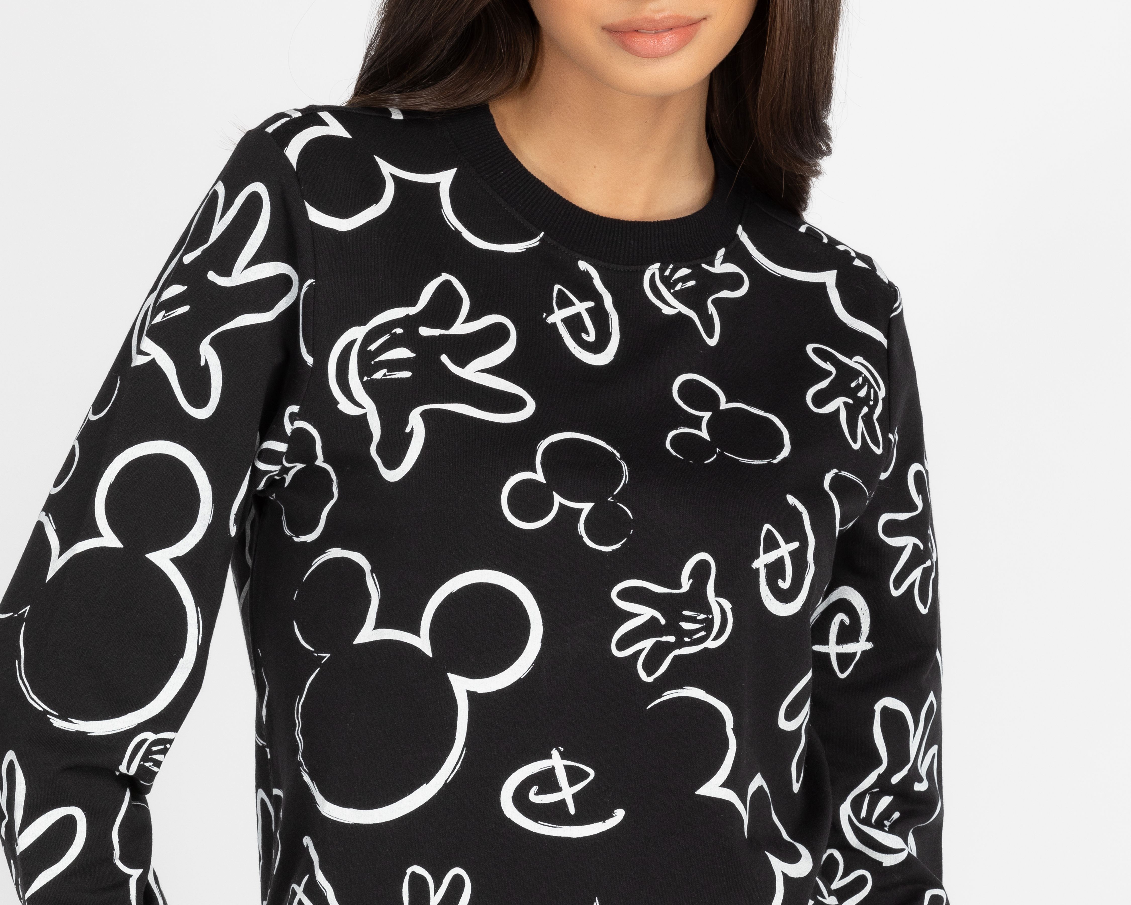 Foto 4 pulgar | Foto 3 | Sudadera Disney Mickey Mouse Negra