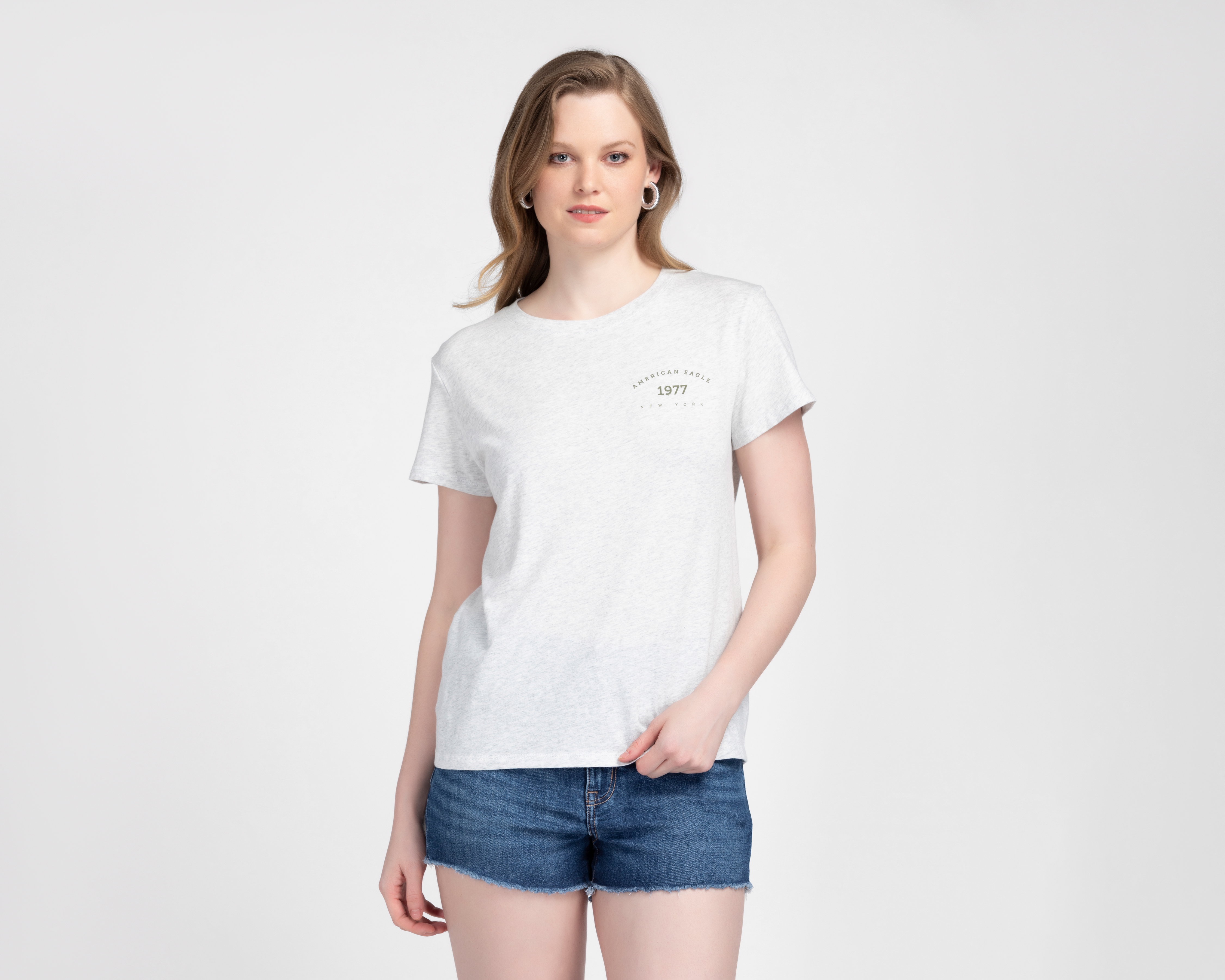 Playera Gris American Eagle para Mujer