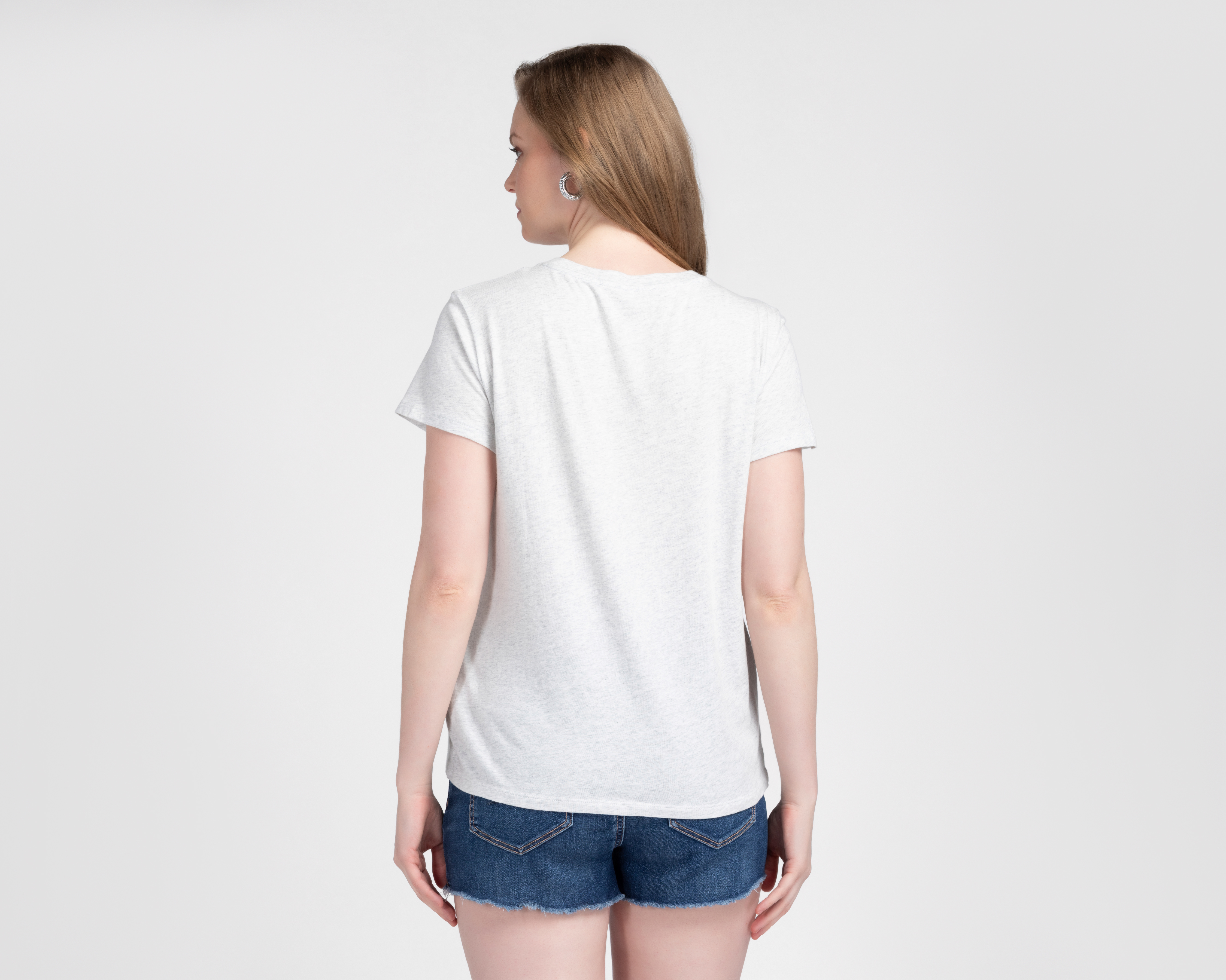 Foto 4 pulgar | Foto 3 | Playera Gris American Eagle para Mujer