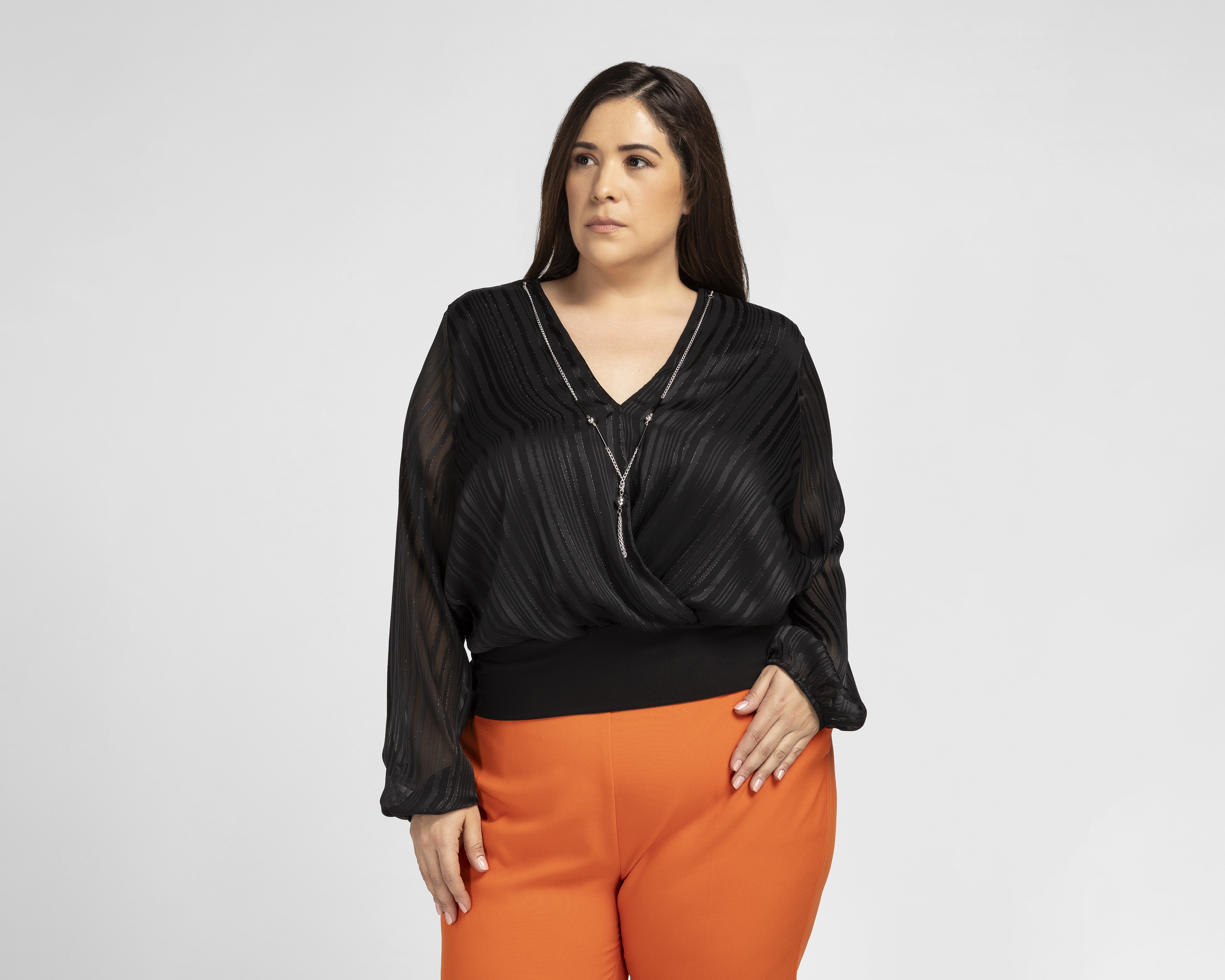 Foto 2 pulgar | Foto 1 | Blusa Sahara Manga Larga con Collar