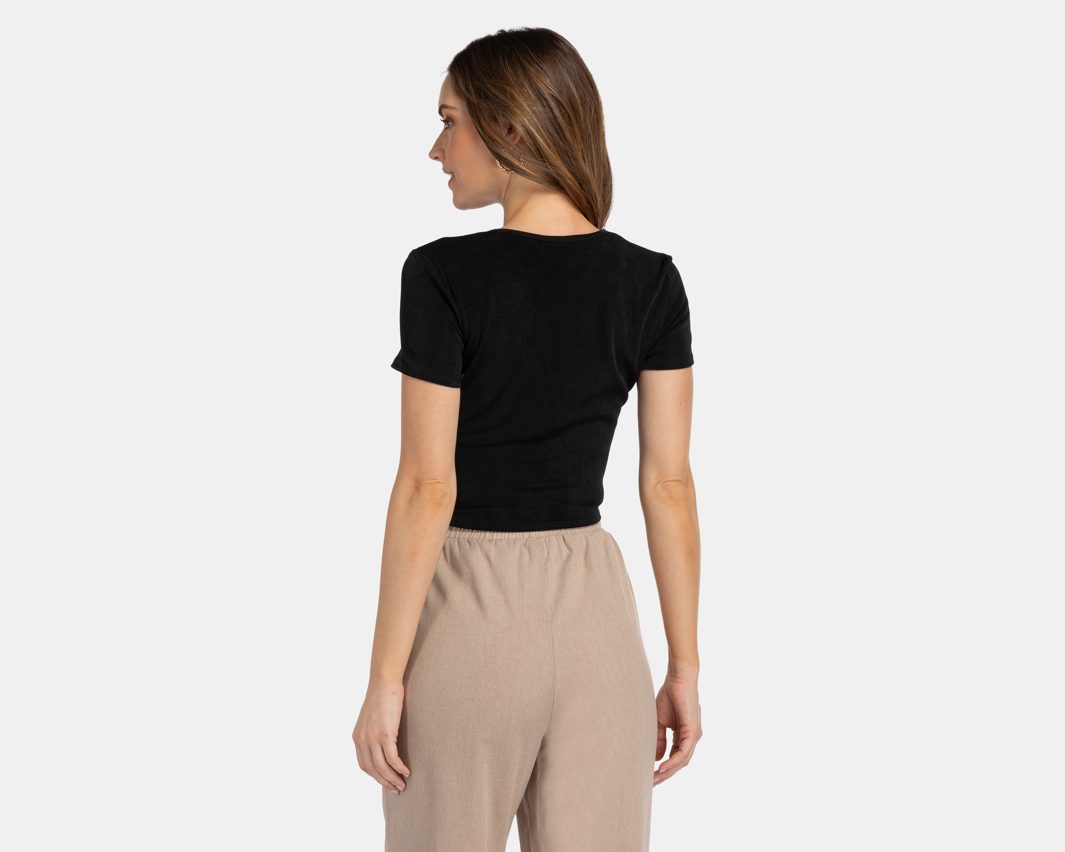 Foto 4 pulgar | Foto 3 | Crop Top Thinner Negro con Zurcido