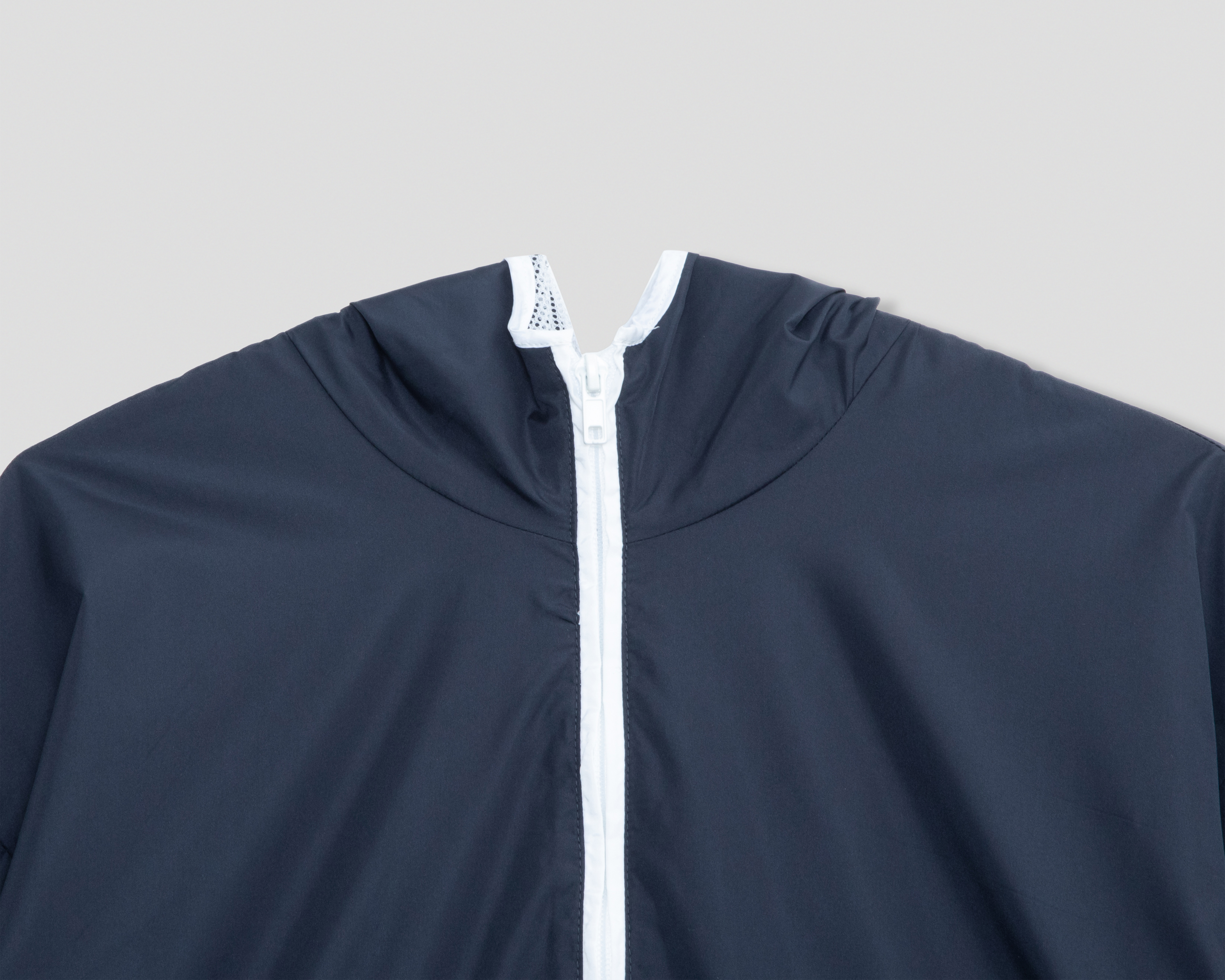 Foto 4 pulgar | Foto 3 | Rompevientos con Capucha Fleet Street para Mujer