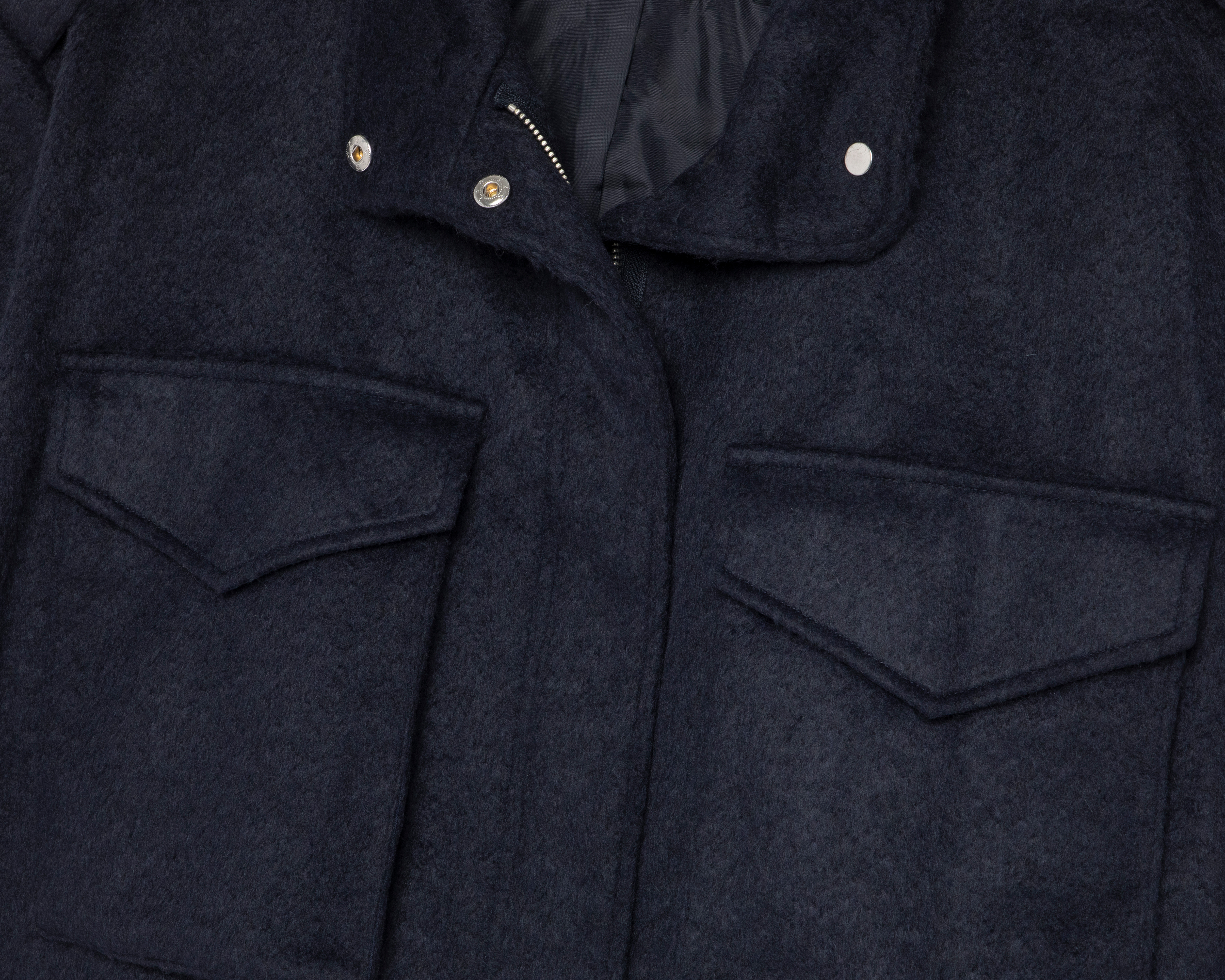 Foto 4 pulgar | Foto 3 | Chamarra Corta Nine West para Mujer