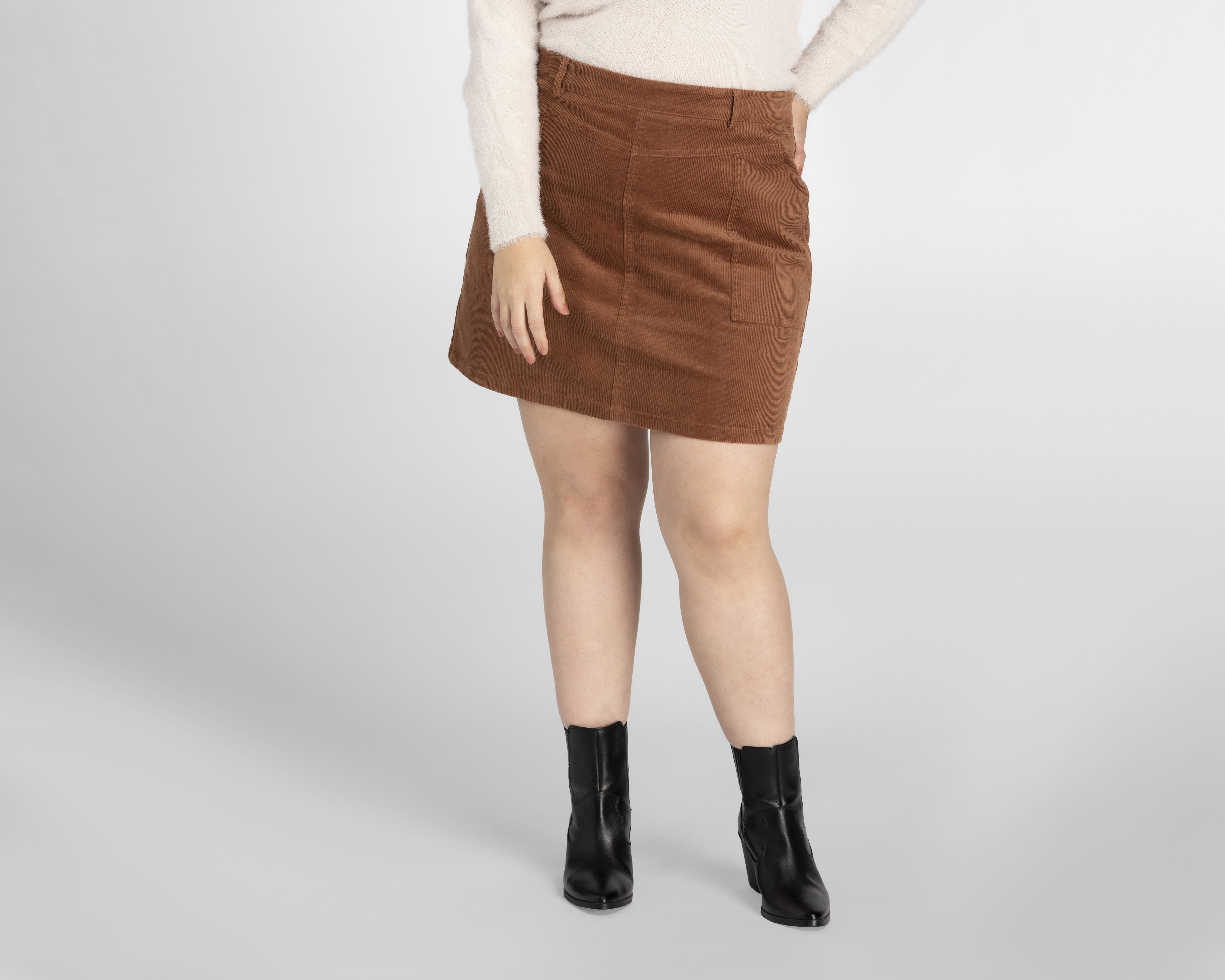 Falda Corta Refill con Bolsas