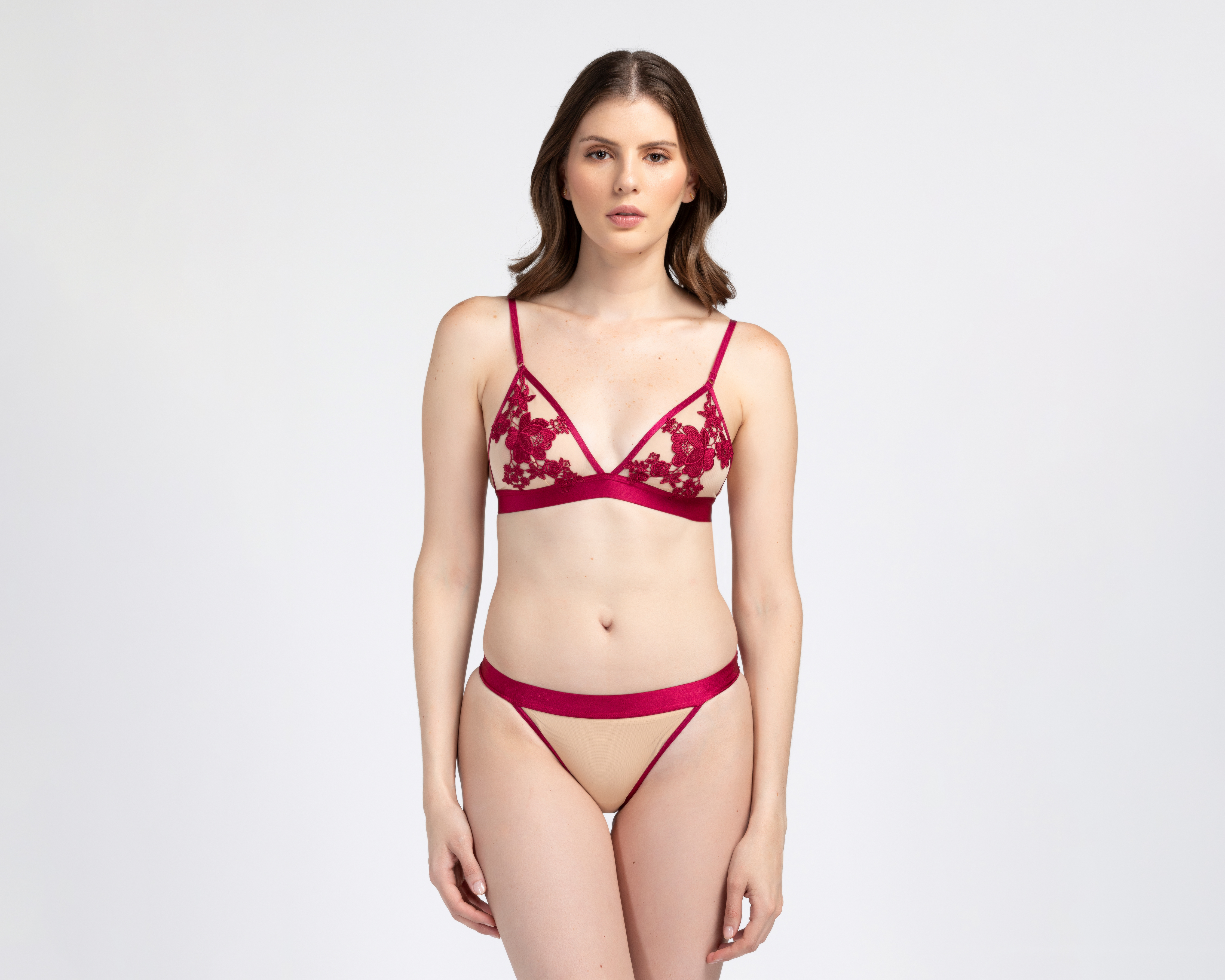 Coordinado sin Varilla Bordado Jennifer Lopez