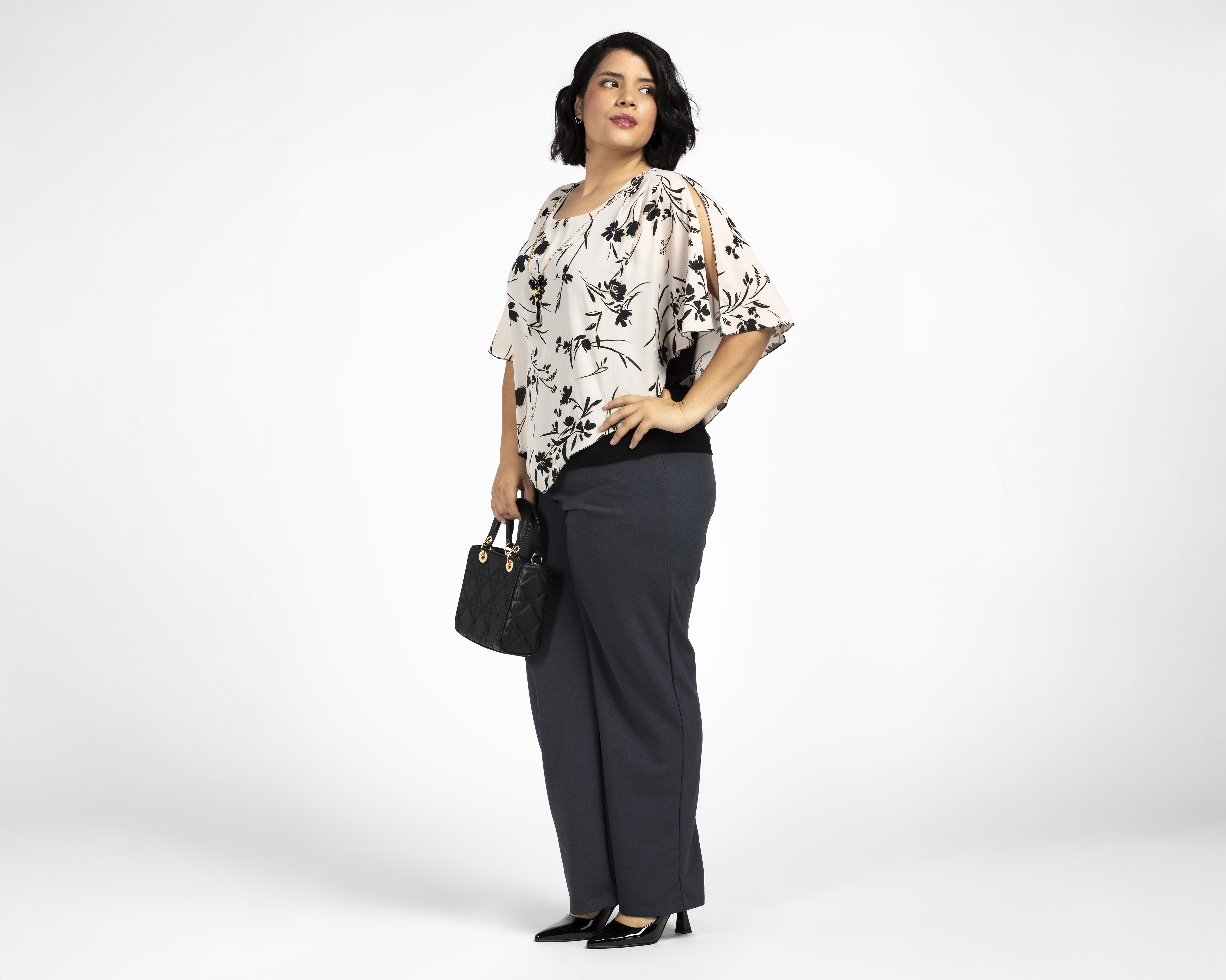 Foto 3 pulgar | Foto 2 | Blusa con Collar Lady Sun para Mujer