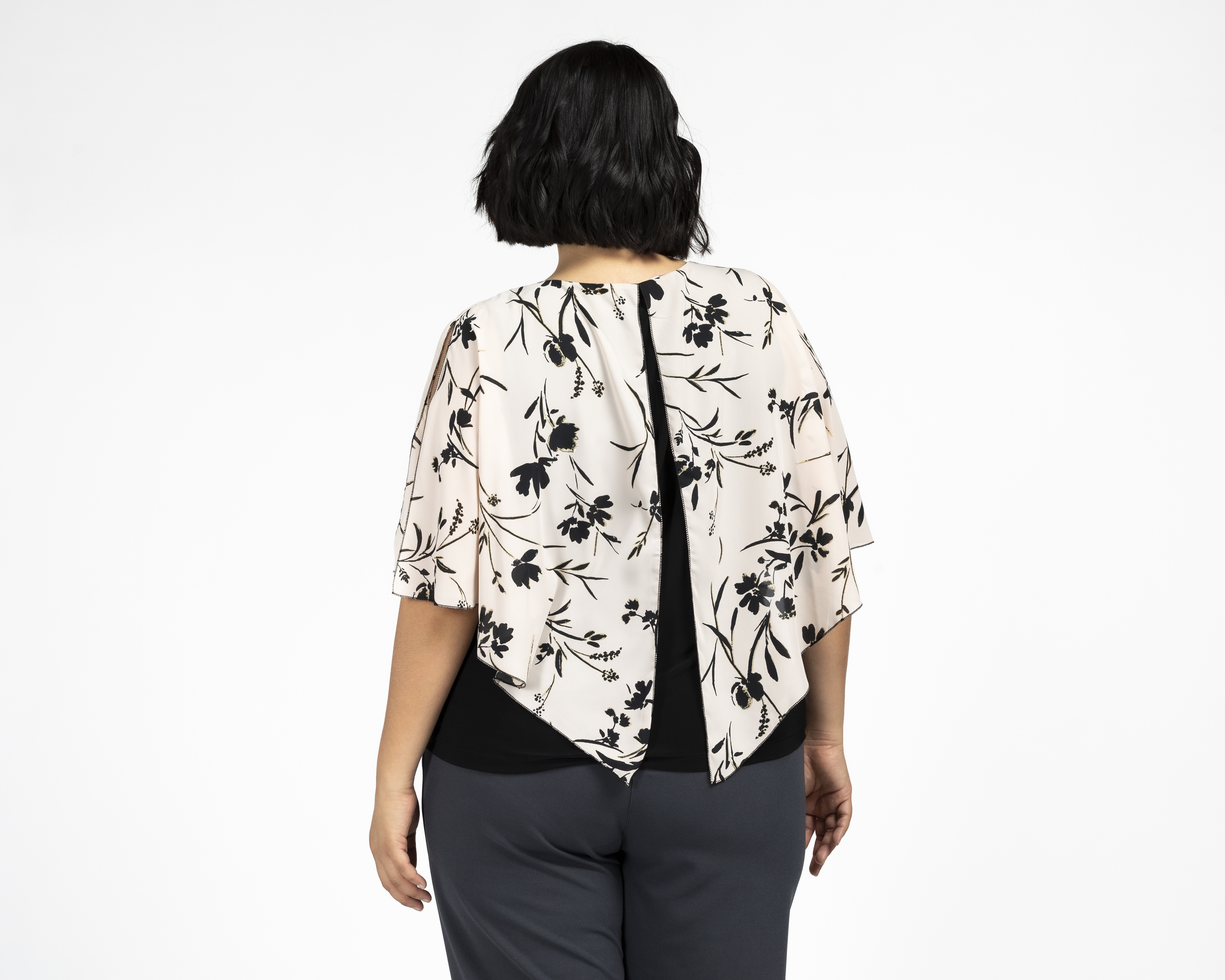 Foto 4 pulgar | Foto 3 | Blusa con Collar Lady Sun para Mujer