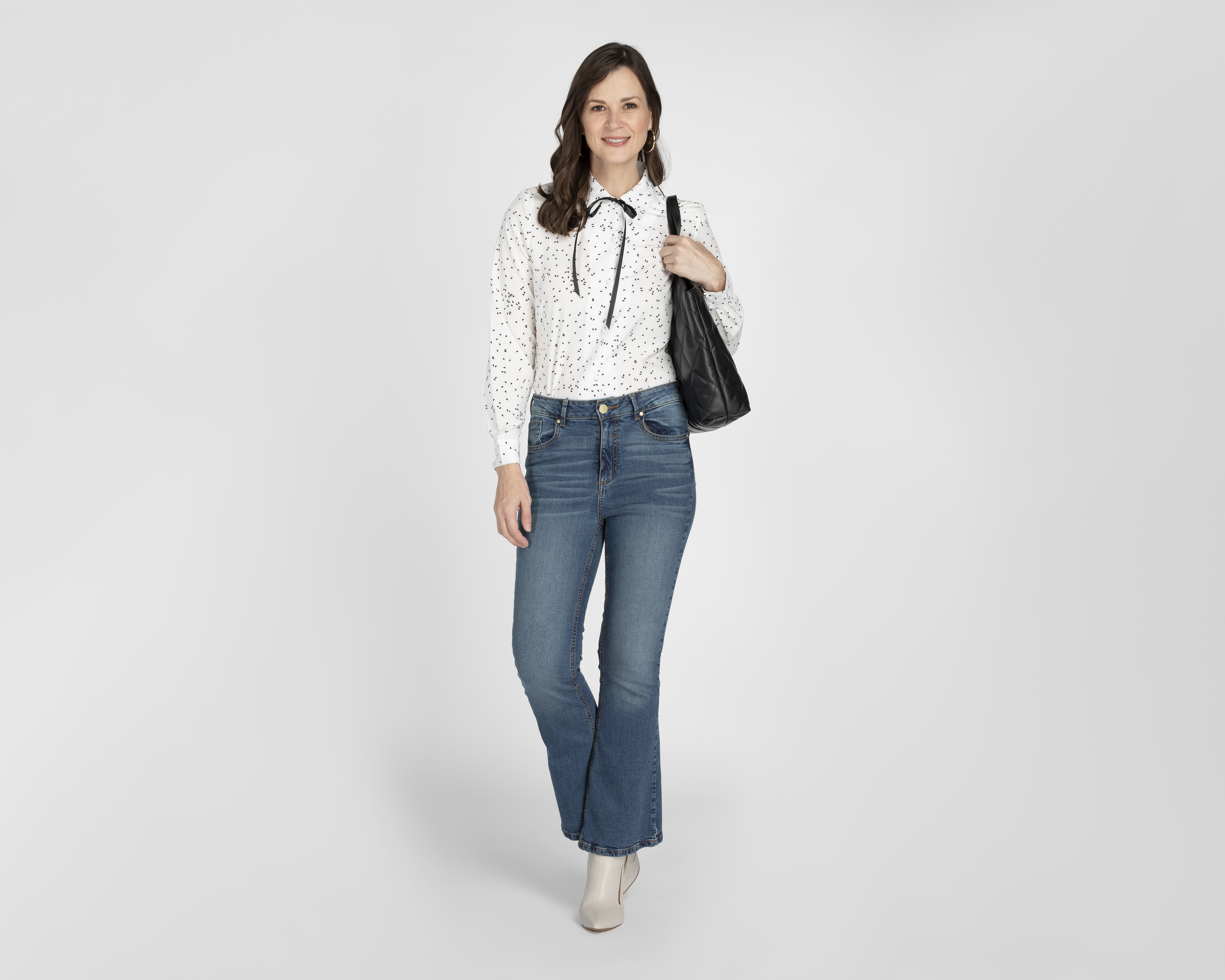 Foto 3 pulgar | Foto 2 | Blusa Paloma Blanca con Moño