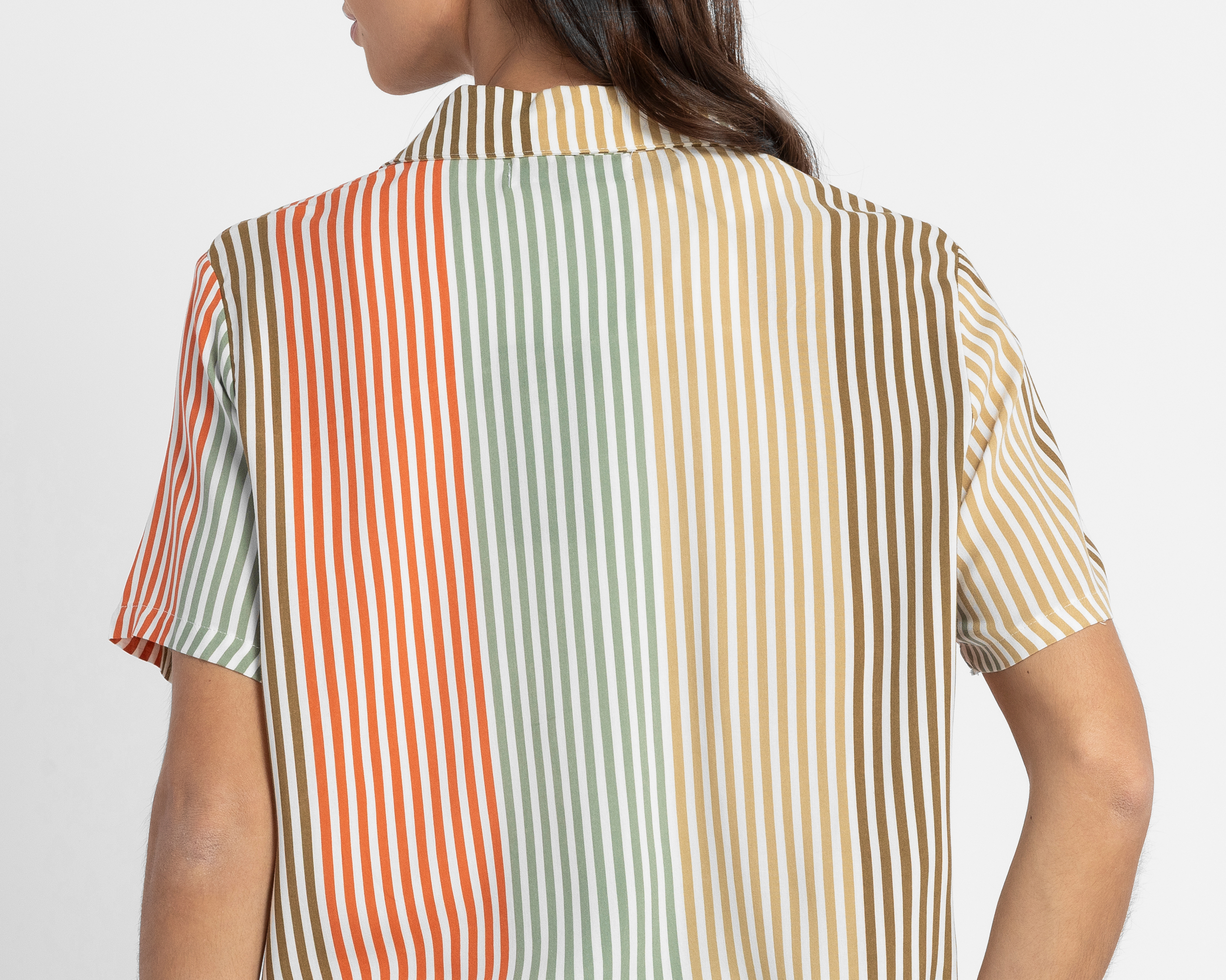 Foto 6 pulgar | Foto 5 | Blusa con Botones Refill para Mujer