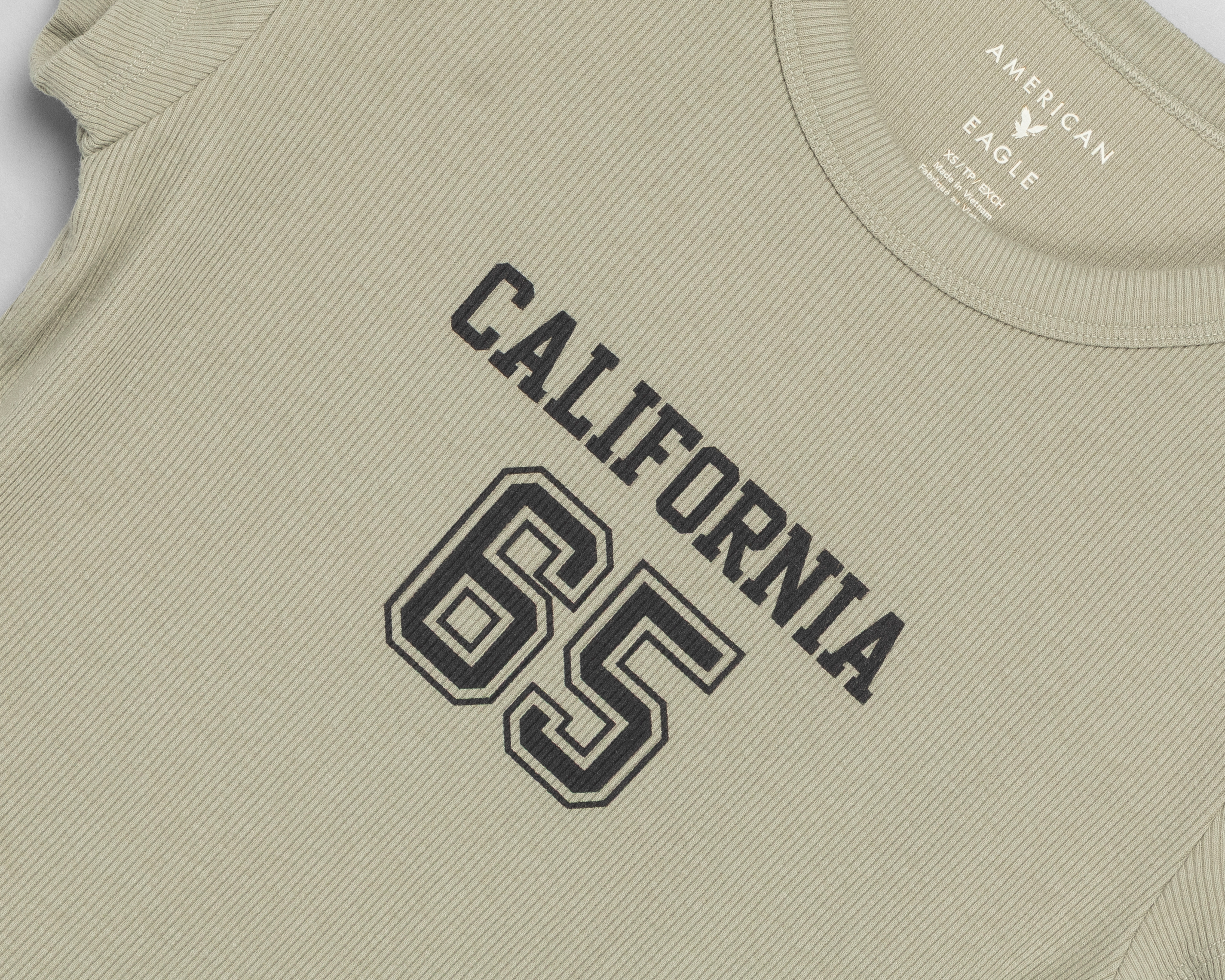 Foto 4 pulgar | Foto 3 | Playera Manga Corta American Eagle para Mujer