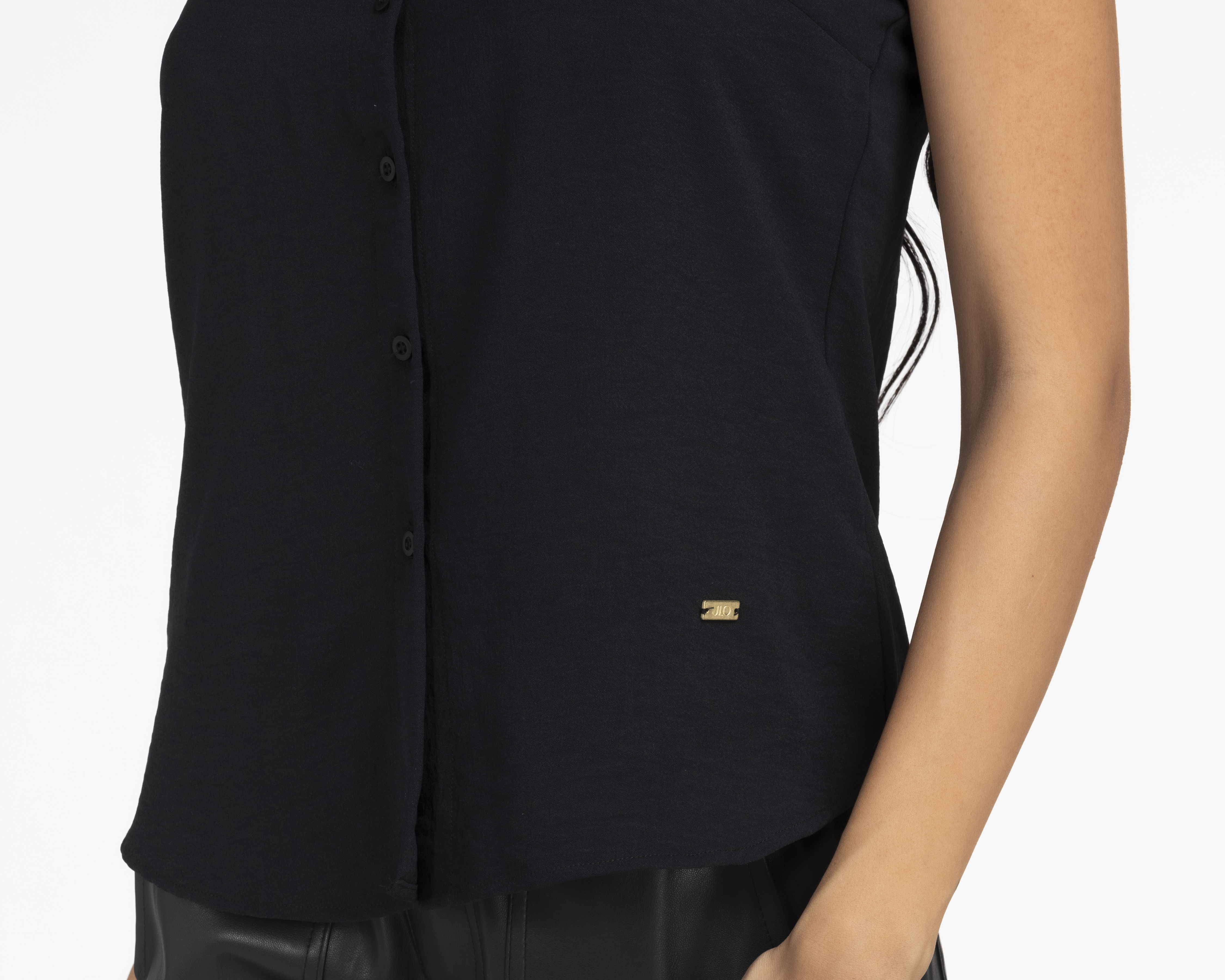 Foto 5 pulgar | Foto 4 | Blusa Jennifer Lopez sin Mangas con Botones