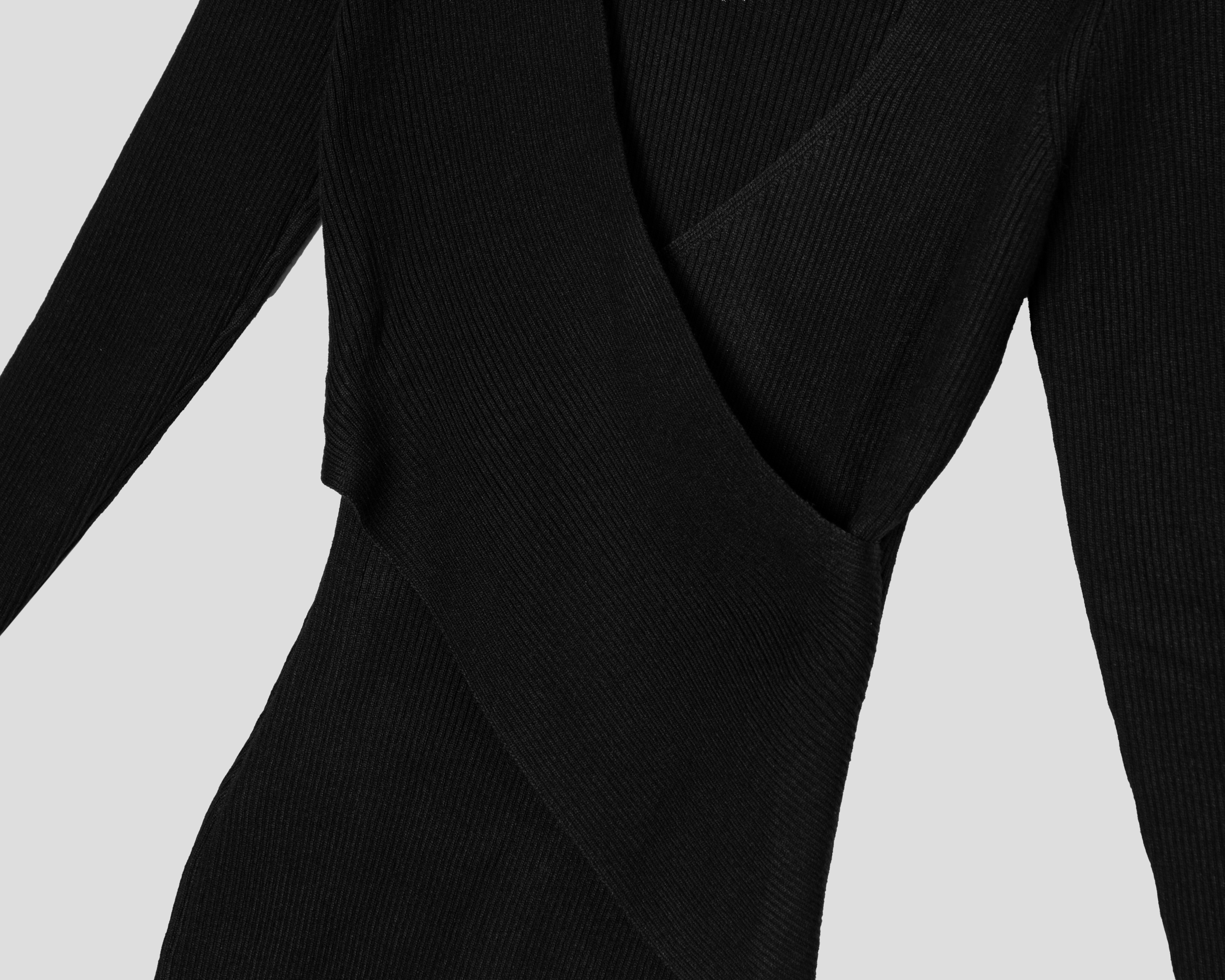 Foto 4 pulgar | Foto 3 | Vestido Casual Forever 21 Negro Cruce Frontal Manga Larga para Mujer