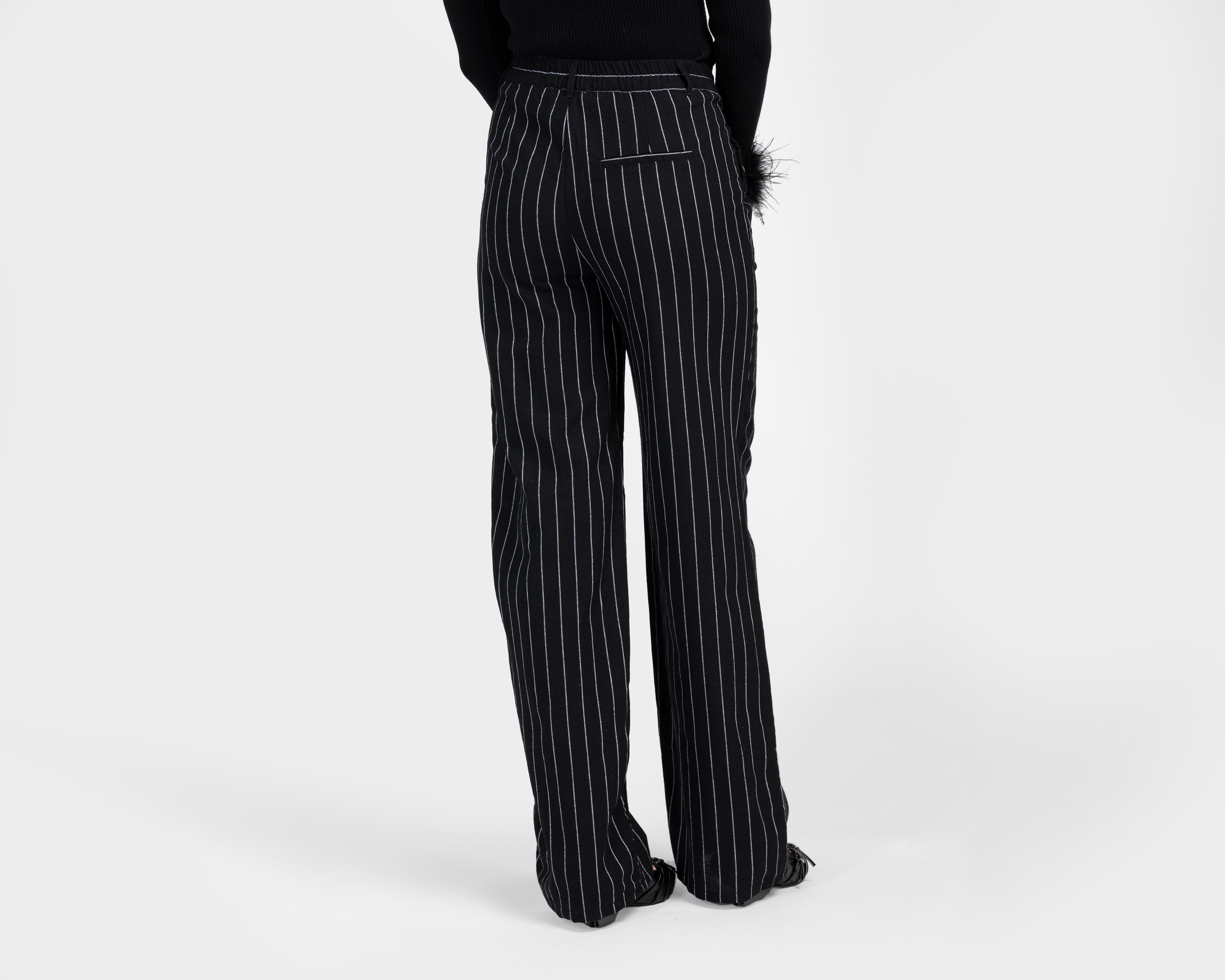 Foto 4 pulgar | Foto 3 | Pantalón Formal Sahara Negro para Mujer