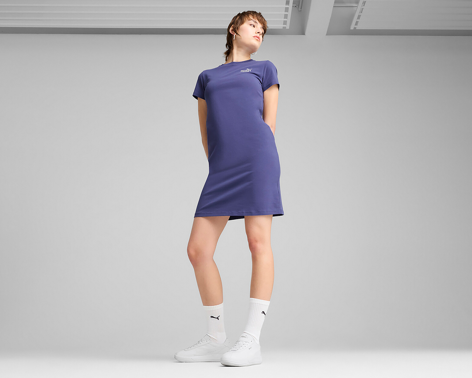 Foto 6 pulgar | Foto 5 | Vestido Puma Essentials Morado