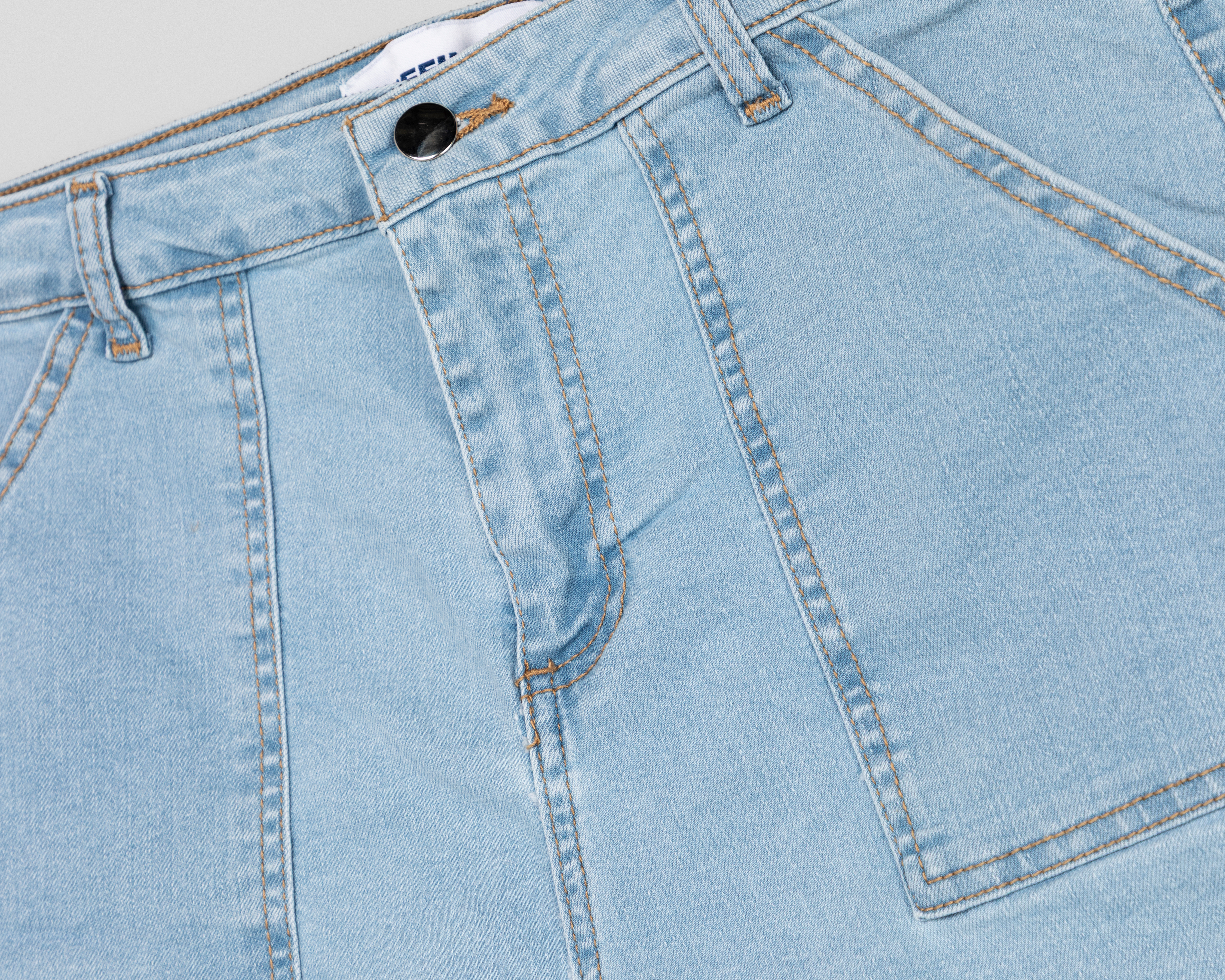 Foto 4 pulgar | Foto 3 | Short Refill de Mezclilla para Mujer