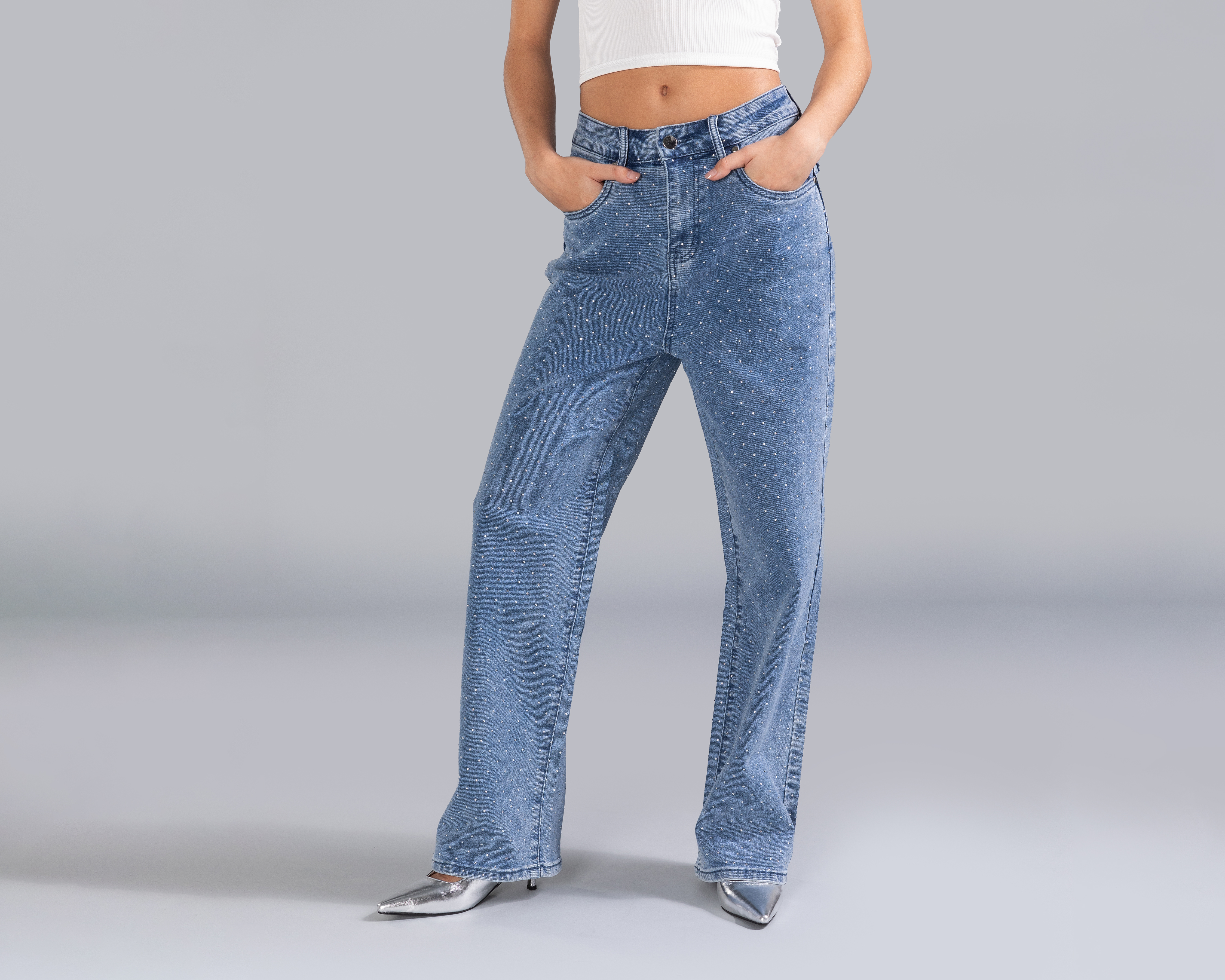 Foto 3 pulgar | Foto 2 | Jeans Mom Brillos Strona para Mujer