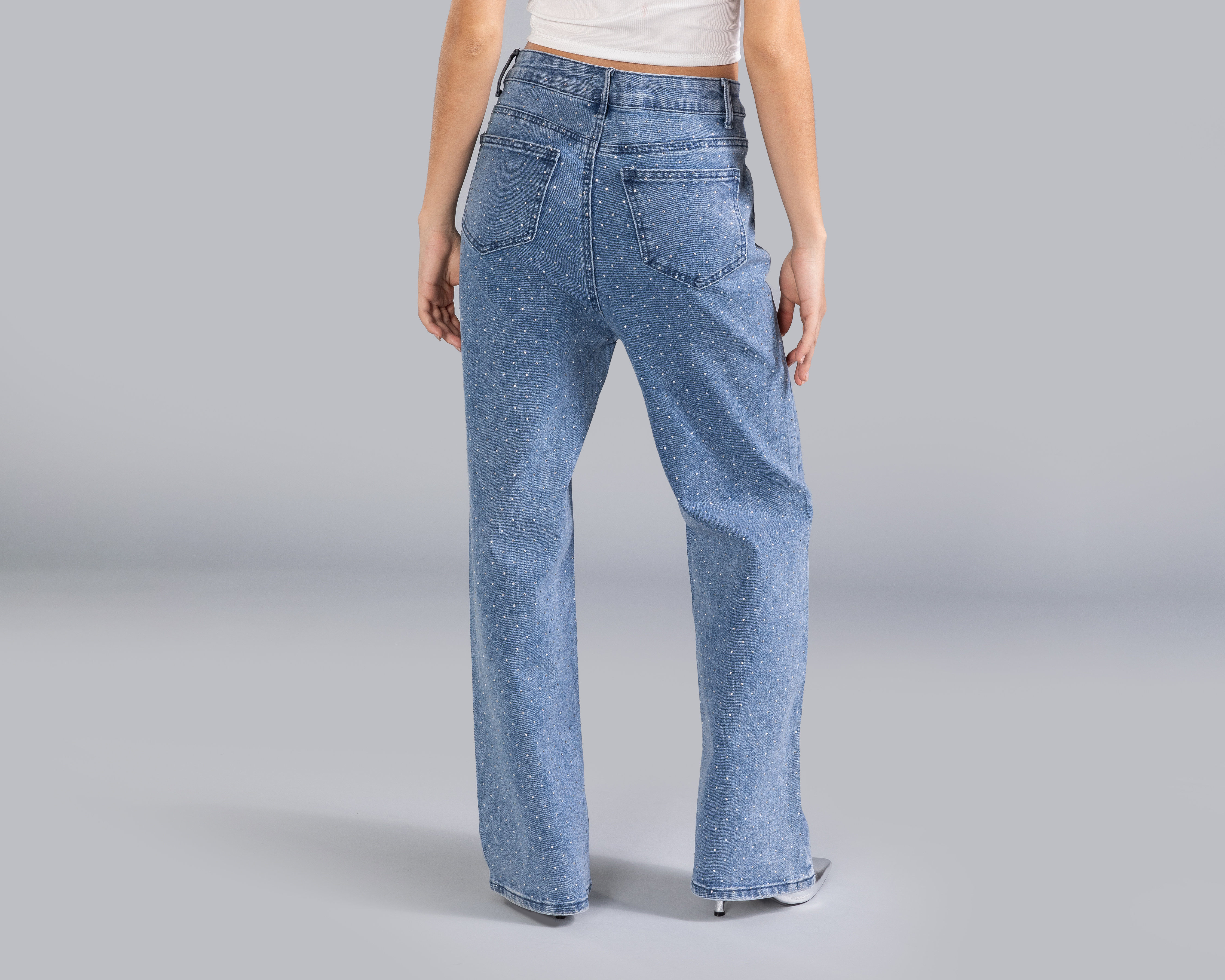Foto 4 pulgar | Foto 3 | Jeans Mom Brillos Strona para Mujer