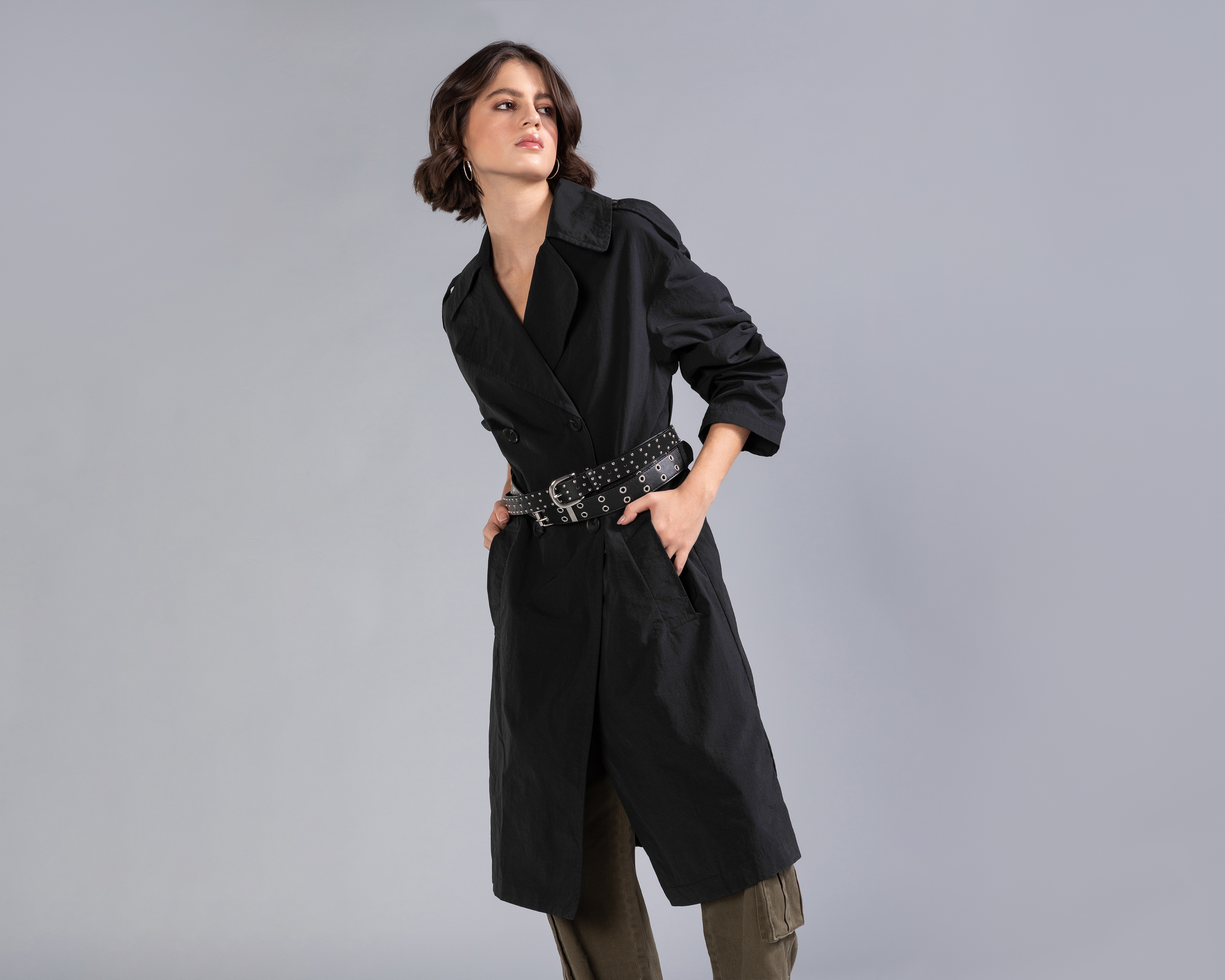 Gabardina Larga Trabilla en Hombro con Cinturón Strona para Mujer