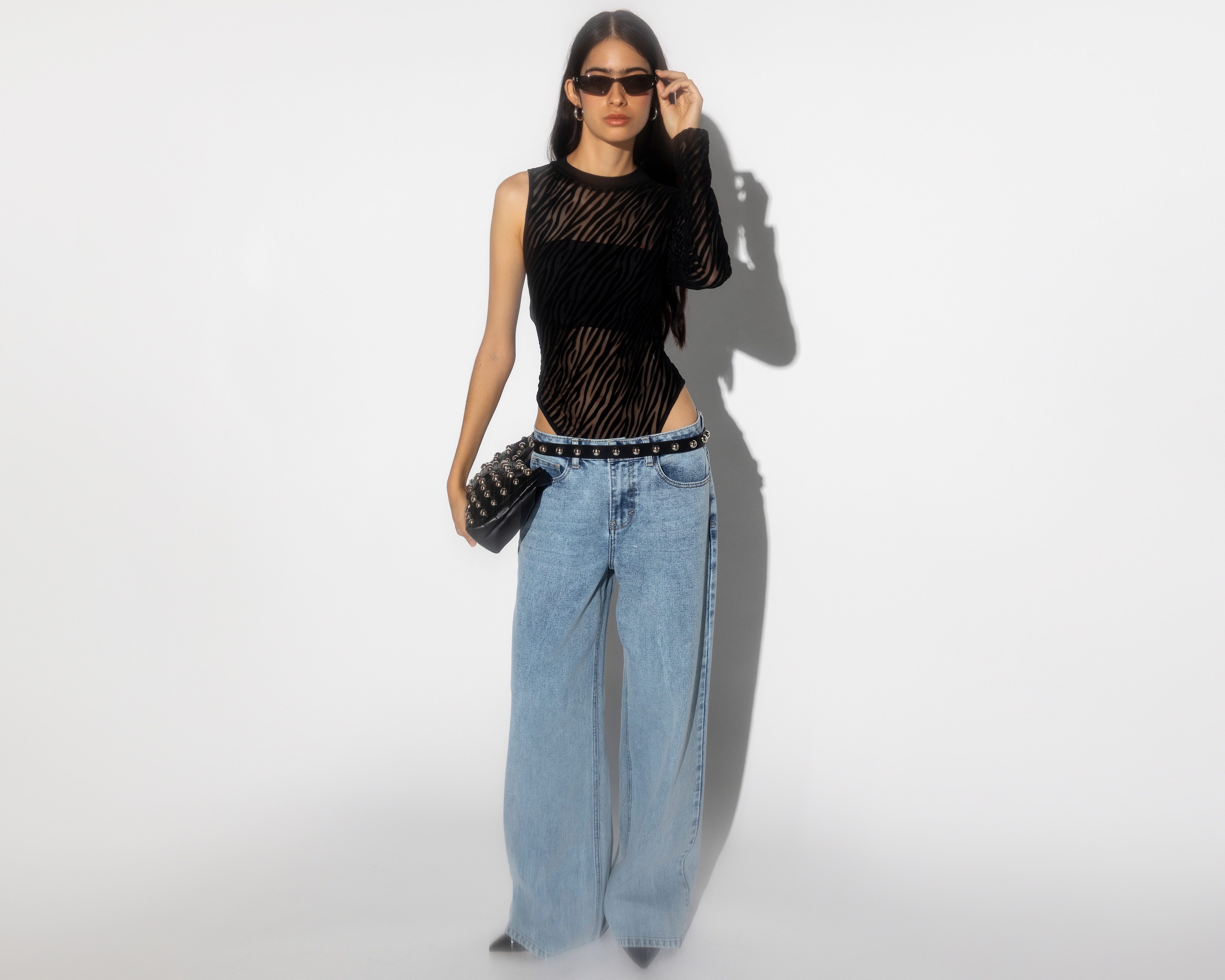 Foto 1 | Foto 1 | Jeans Wide Leg Strona para Mujer