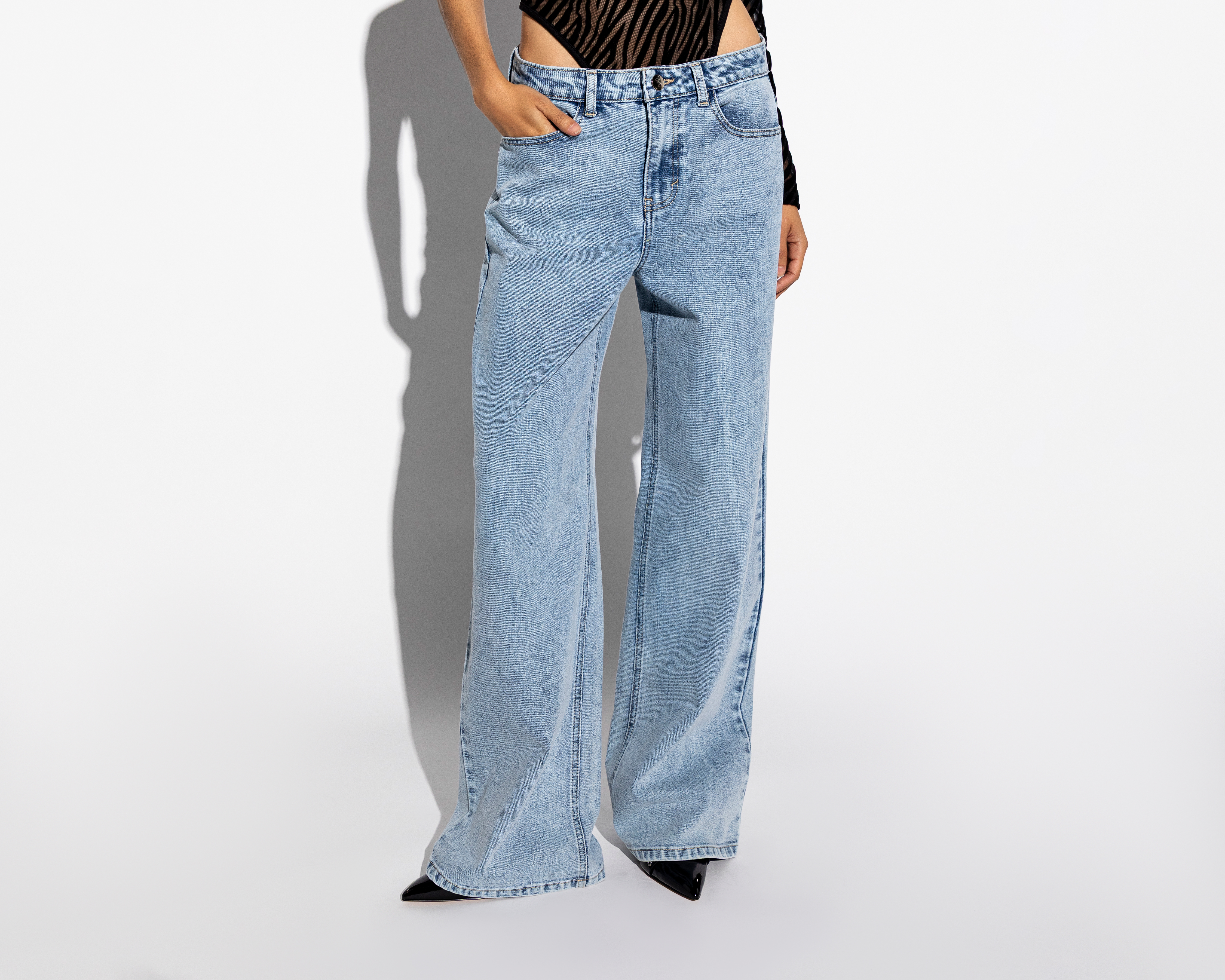 Foto 2 | Foto 2 | Jeans Wide Leg Strona para Mujer