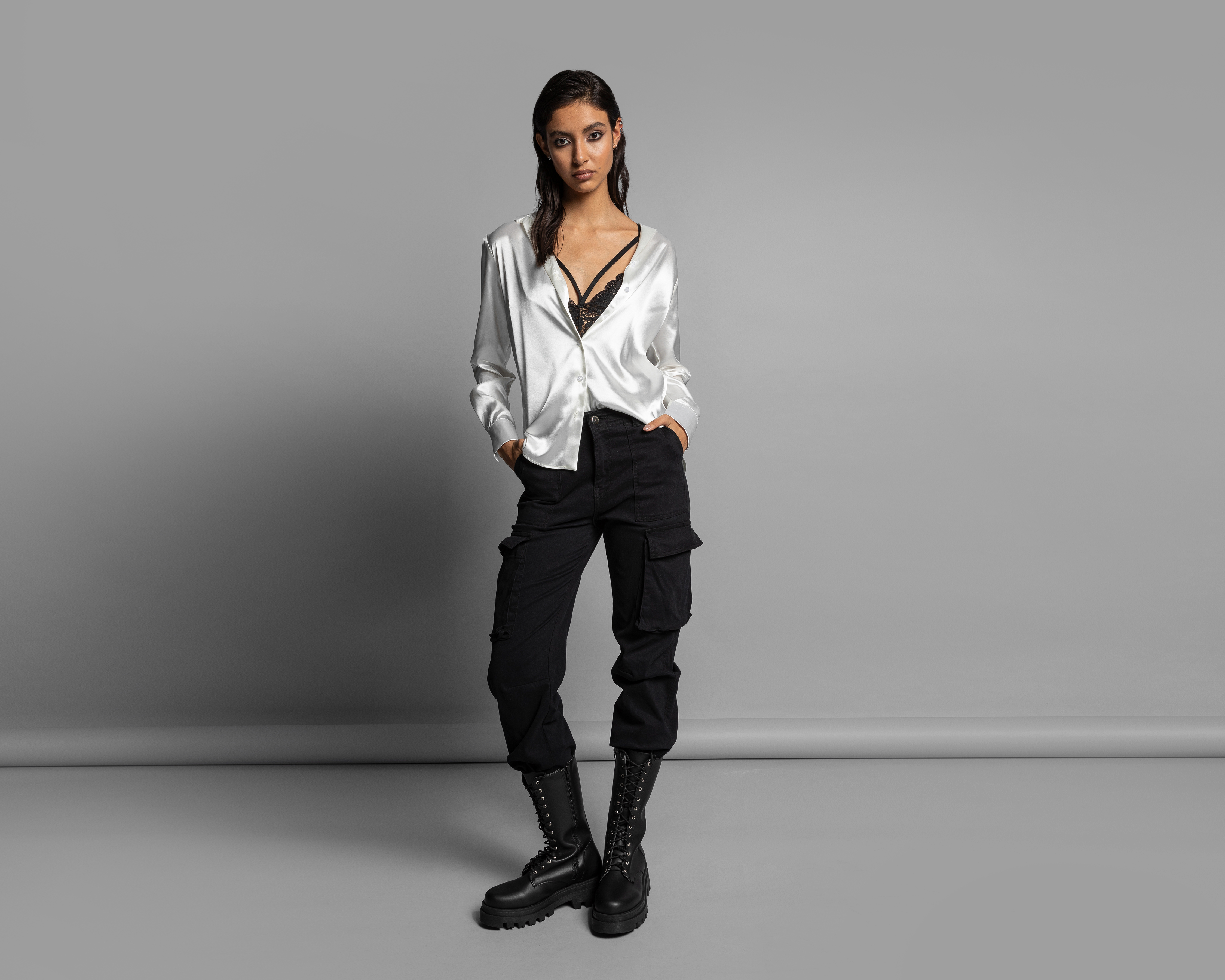 Foto 2 | Foto 2 | Blusa Satinada Strona para Mujer