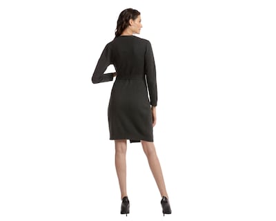 Foto 3 | Foto 3 | Vestido Casual Dockers Corto Negro Cuello V para Mujer
