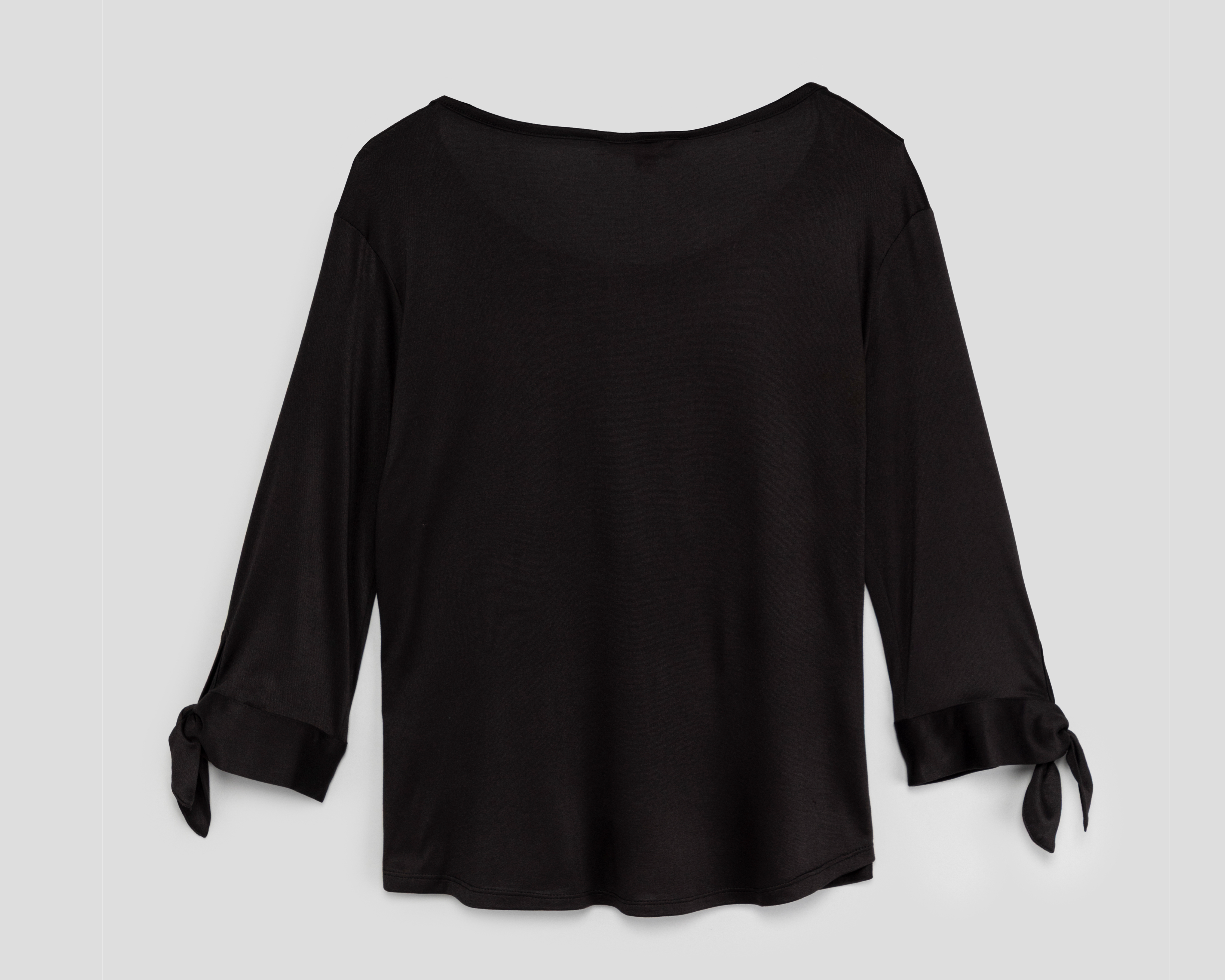 Foto 3 pulgar | Foto 2 | Blusa Negra Sahara para Mujer