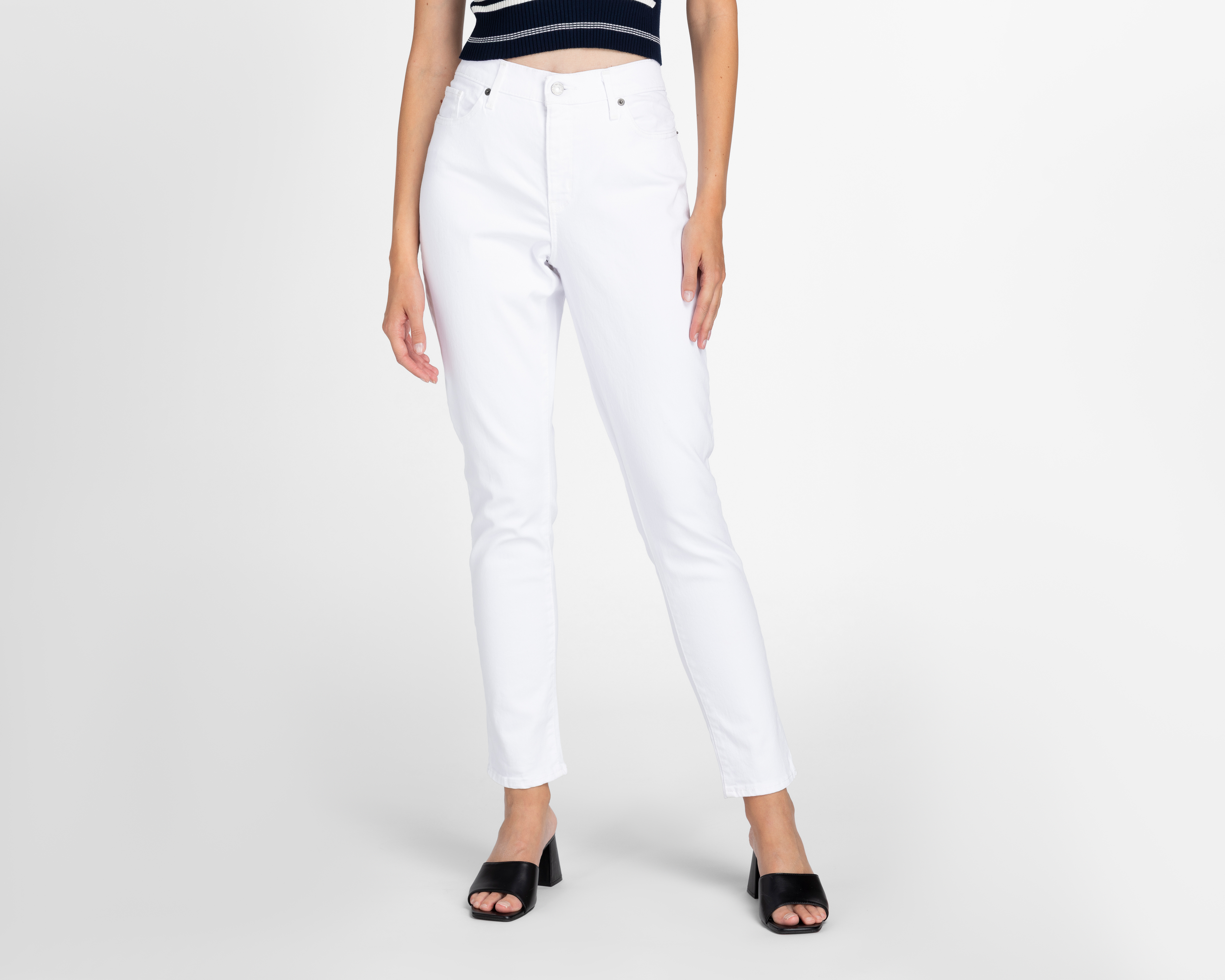 Foto 2 pulgar | Foto 1 | Jeans Levi's 311 Shaping Skinny para Mujer