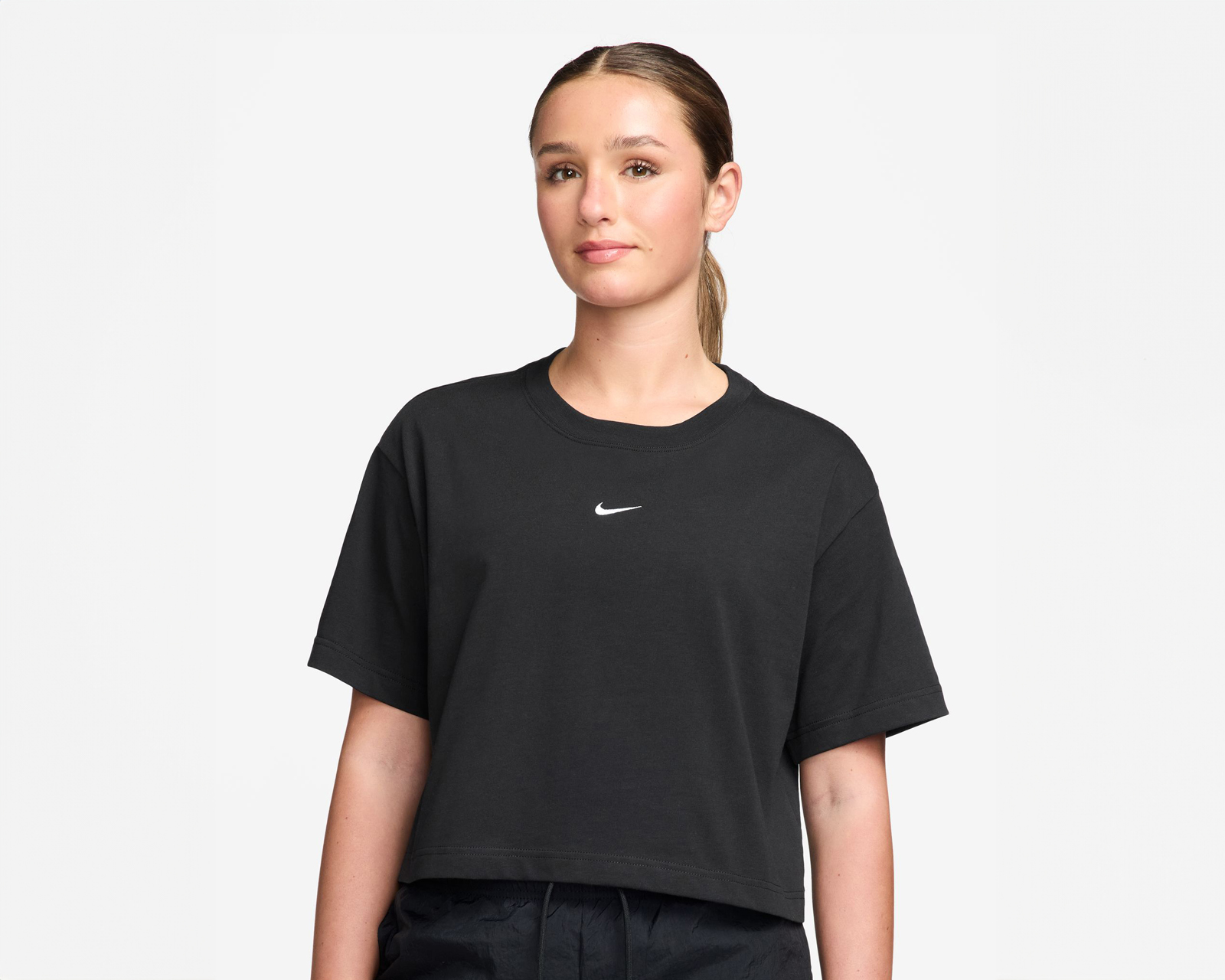 Foto 2 pulgar | Foto 1 | Playera Deportiva Nike Classic Crop para Mujer