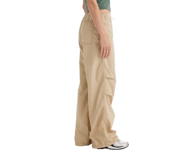 Foto 2 | Foto 2 | Pantalón Parachute Levi's Color Beige A9143-0001