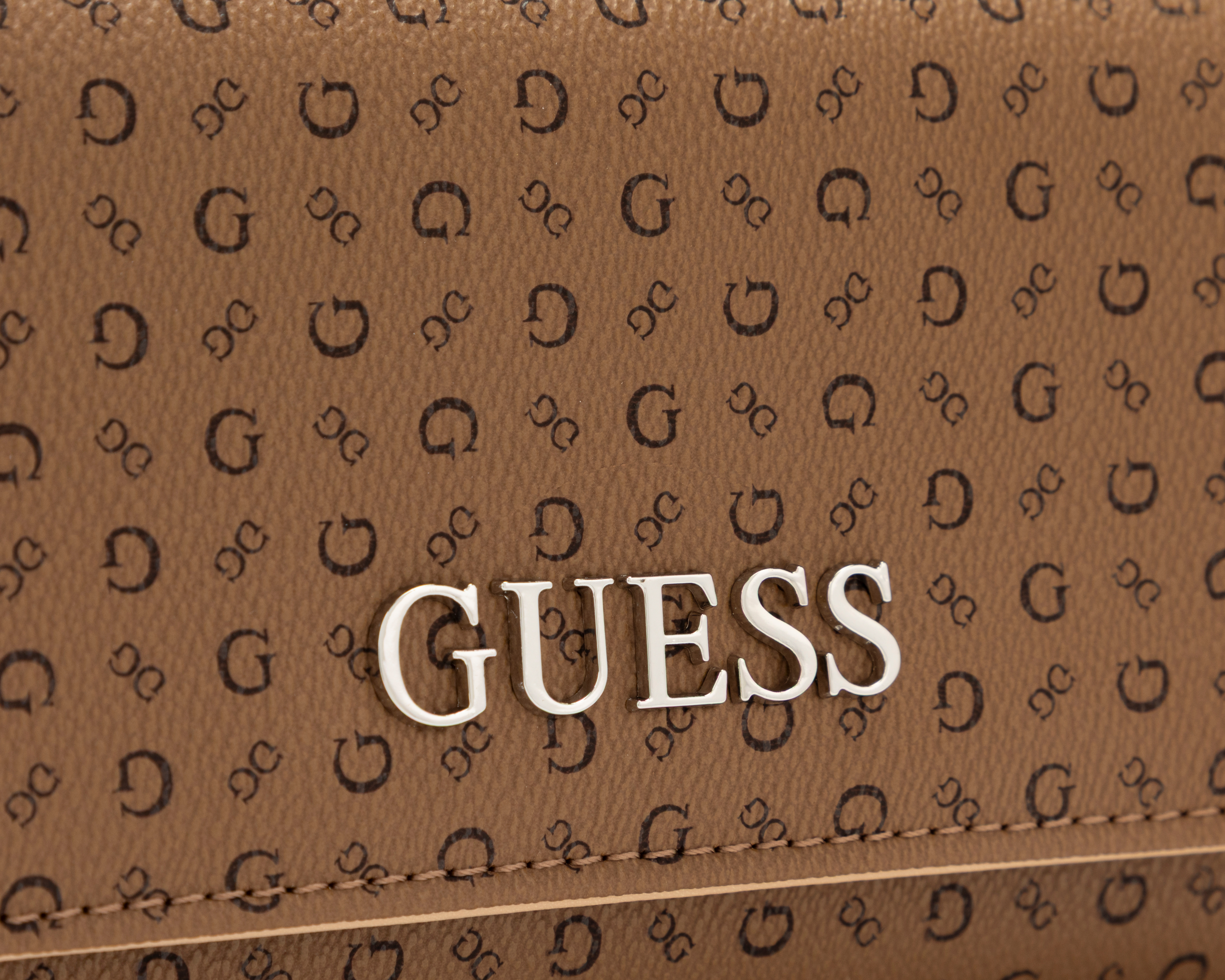 Foto 5 | Foto 5 | Cartera para Mujer Guess Café