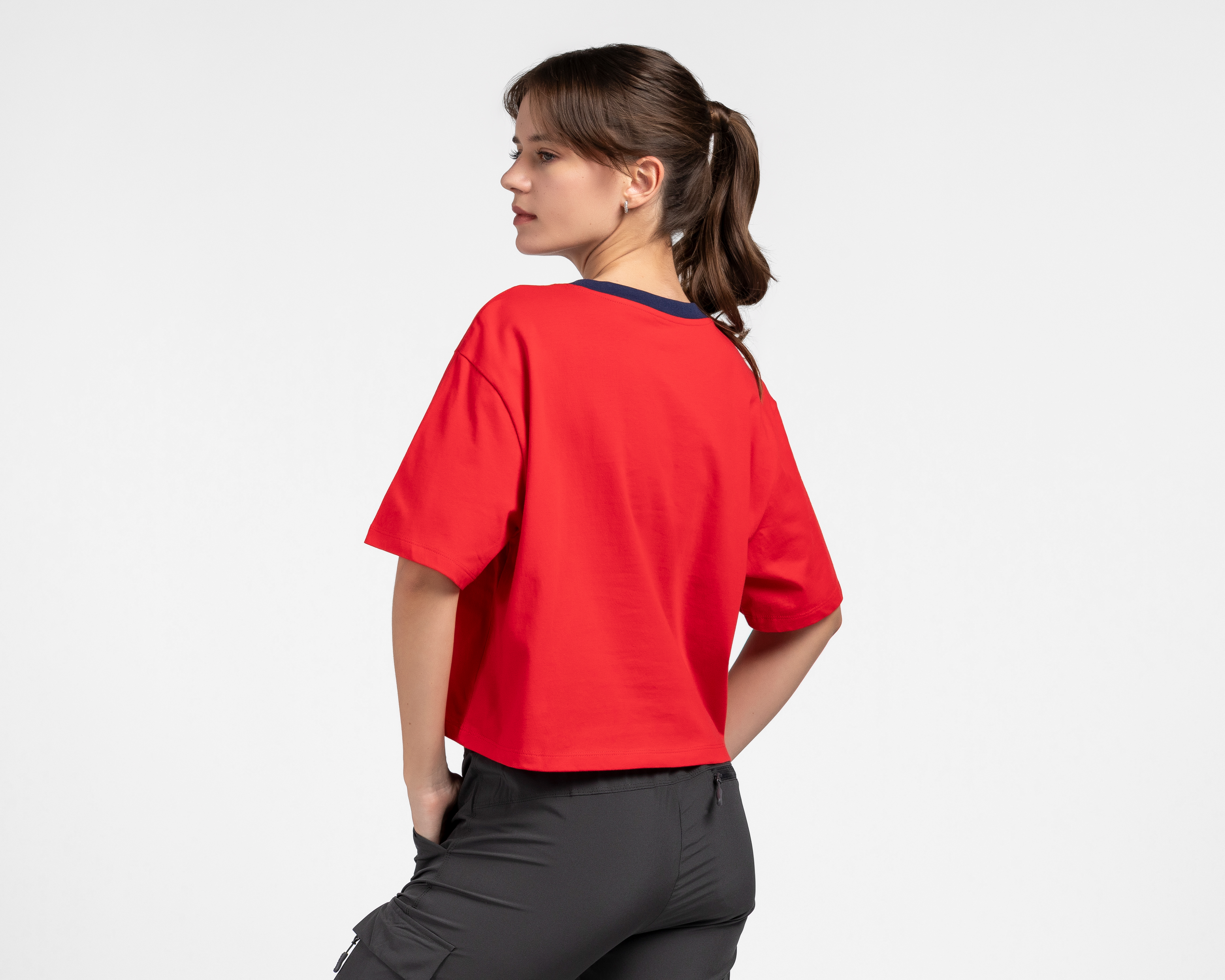 Foto 4 pulgar | Foto 3 | Playera Deportiva Champion para Mujer