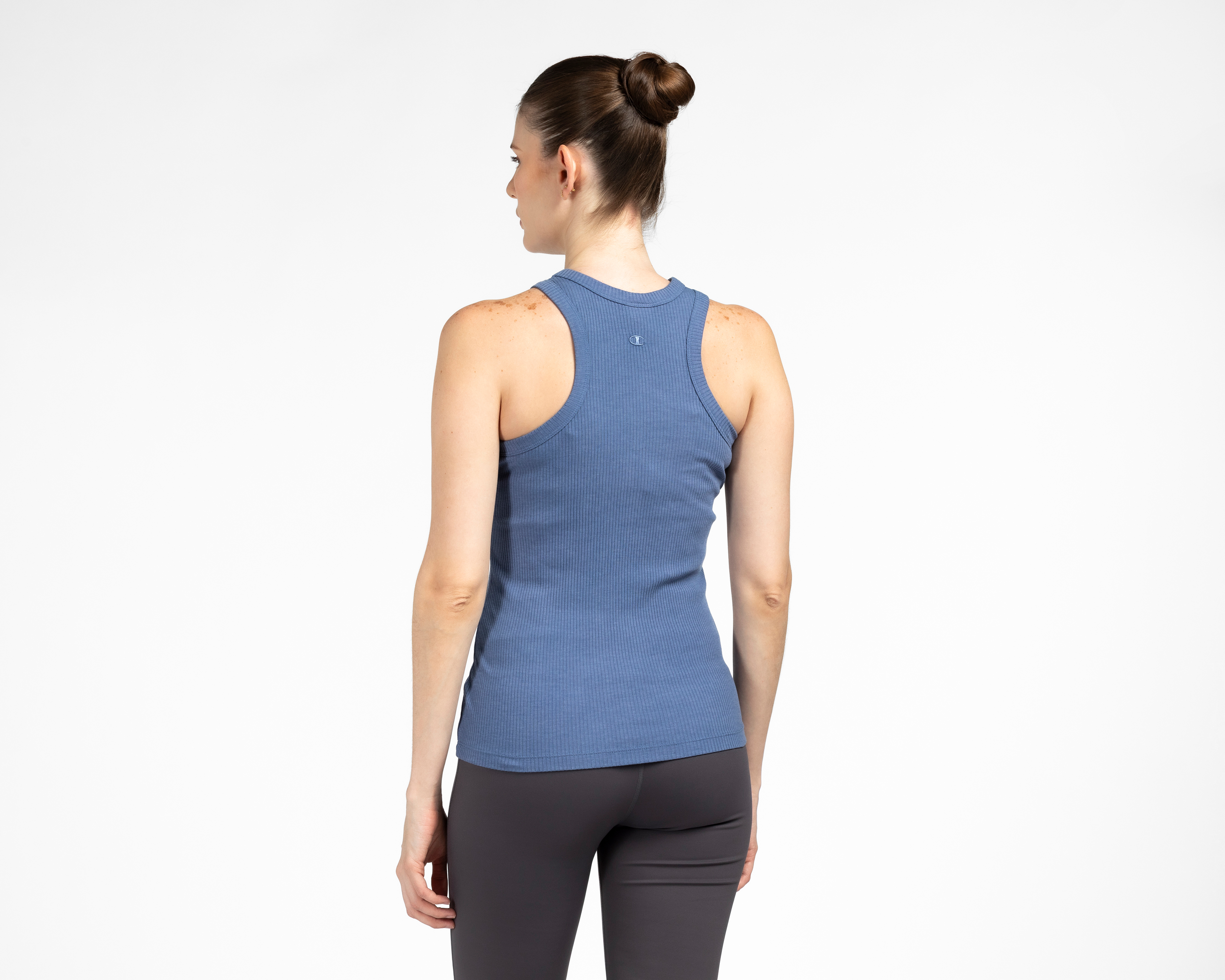 Foto 4 pulgar | Foto 3 | Playera Deportiva Champion para Mujer