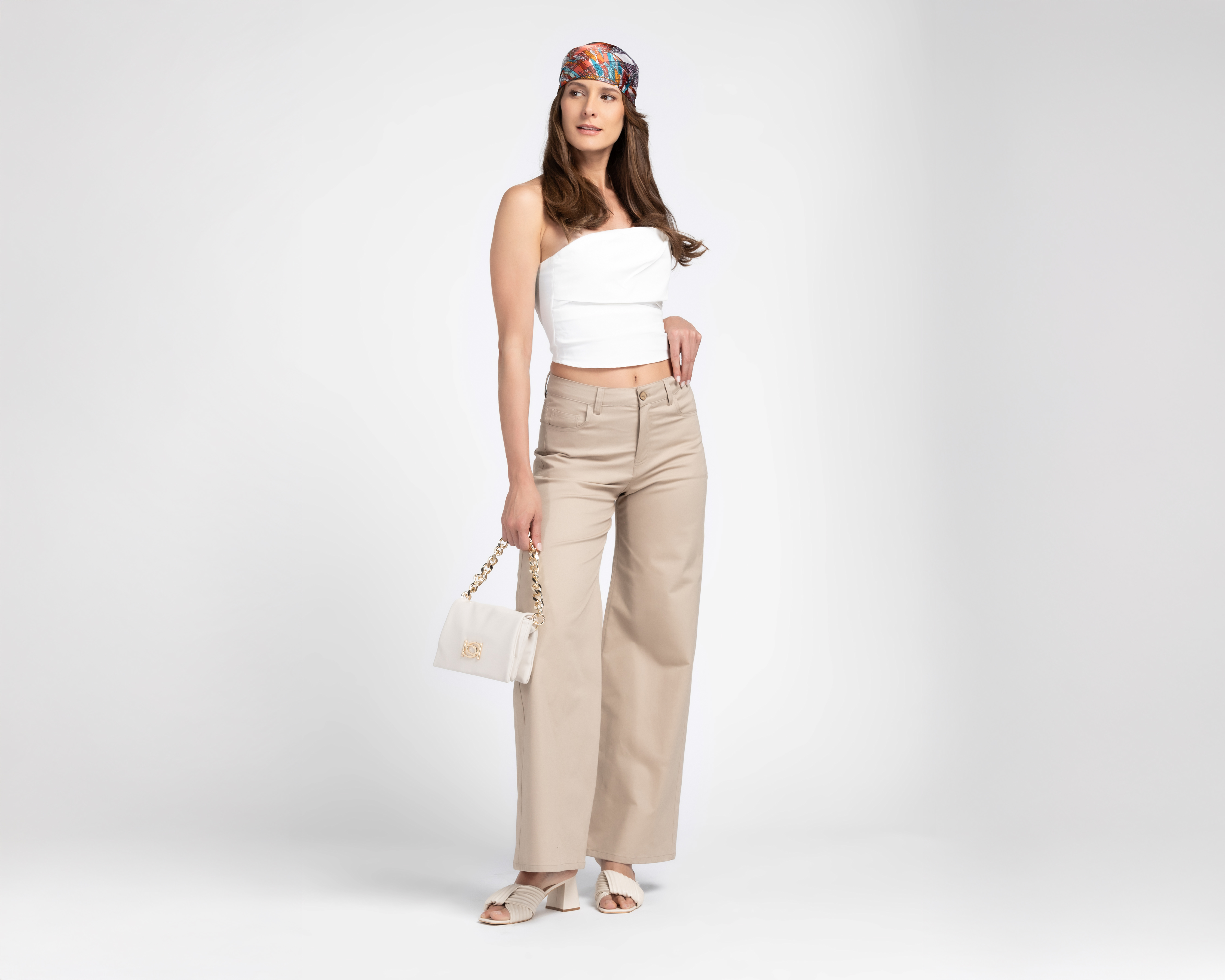 Foto 2 | Foto 2 | Pantalón Acampanado Sahara Beige para Mujer