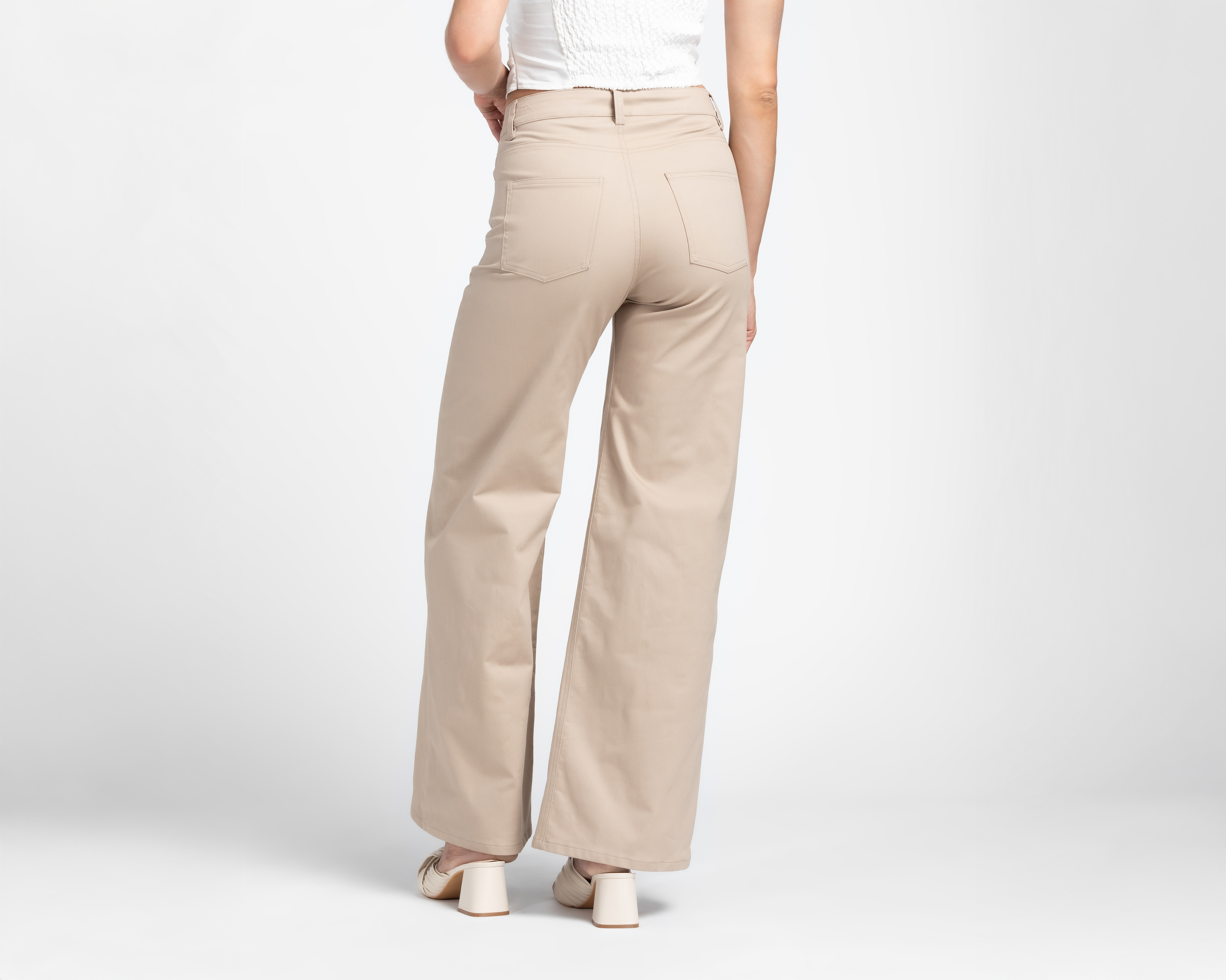 Foto 4 pulgar | Foto 3 | Pantalón Acampanado Sahara Beige para Mujer