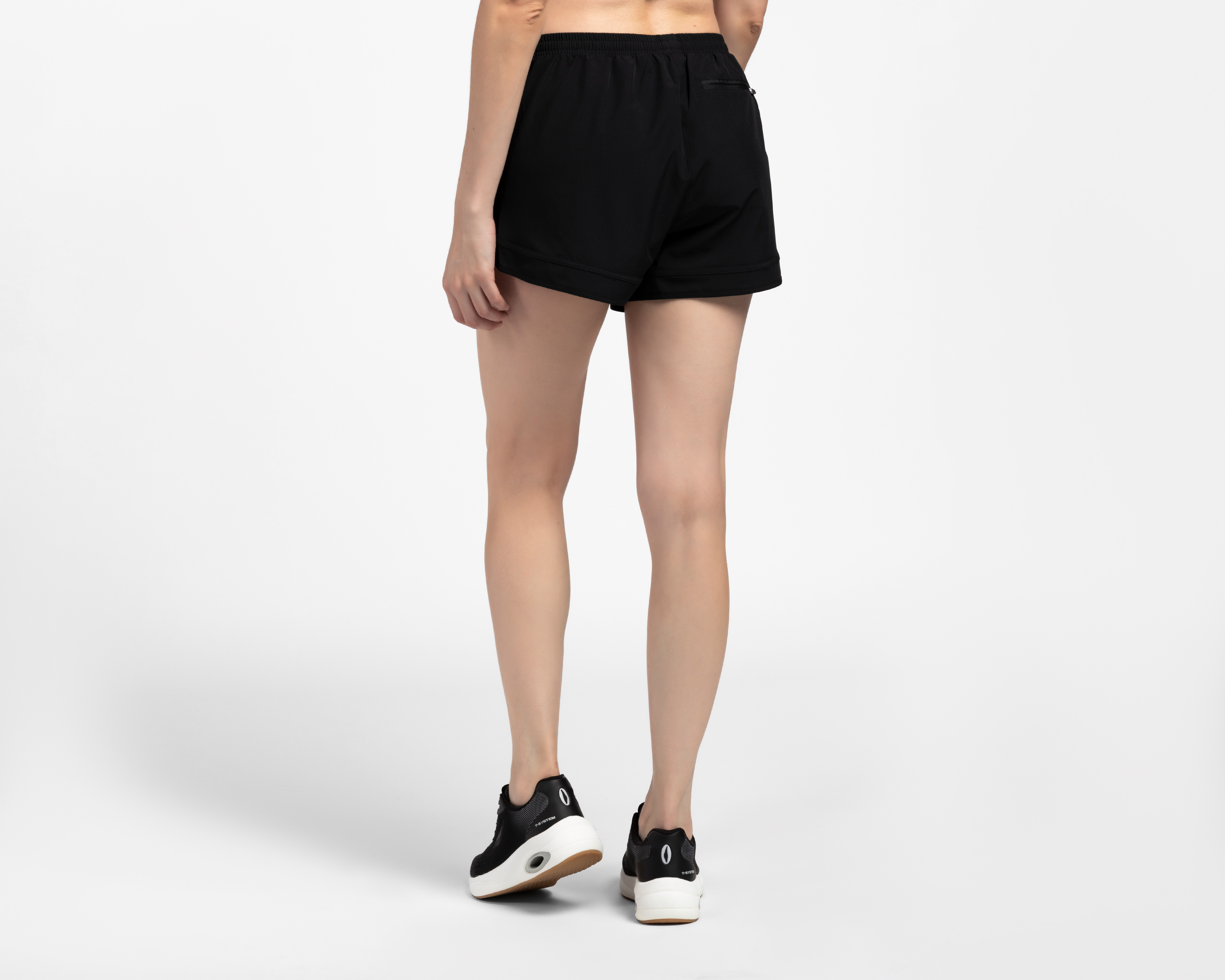 Foto 4 pulgar | Foto 3 | Short de Entrenamiento Champion para Mujer