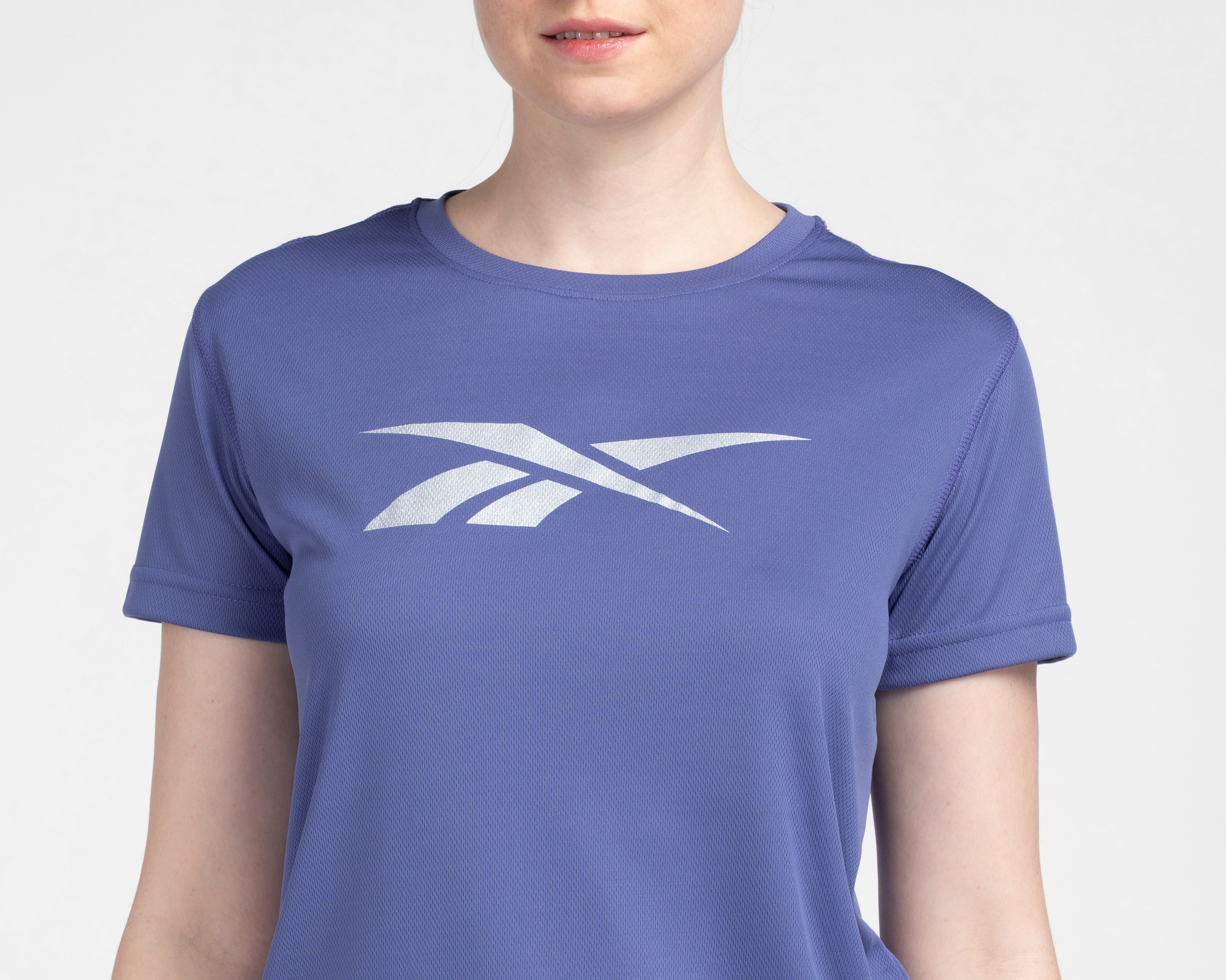 Foto 5 pulgar | Foto 4 | Playera Deportiva Reebok para Mujer