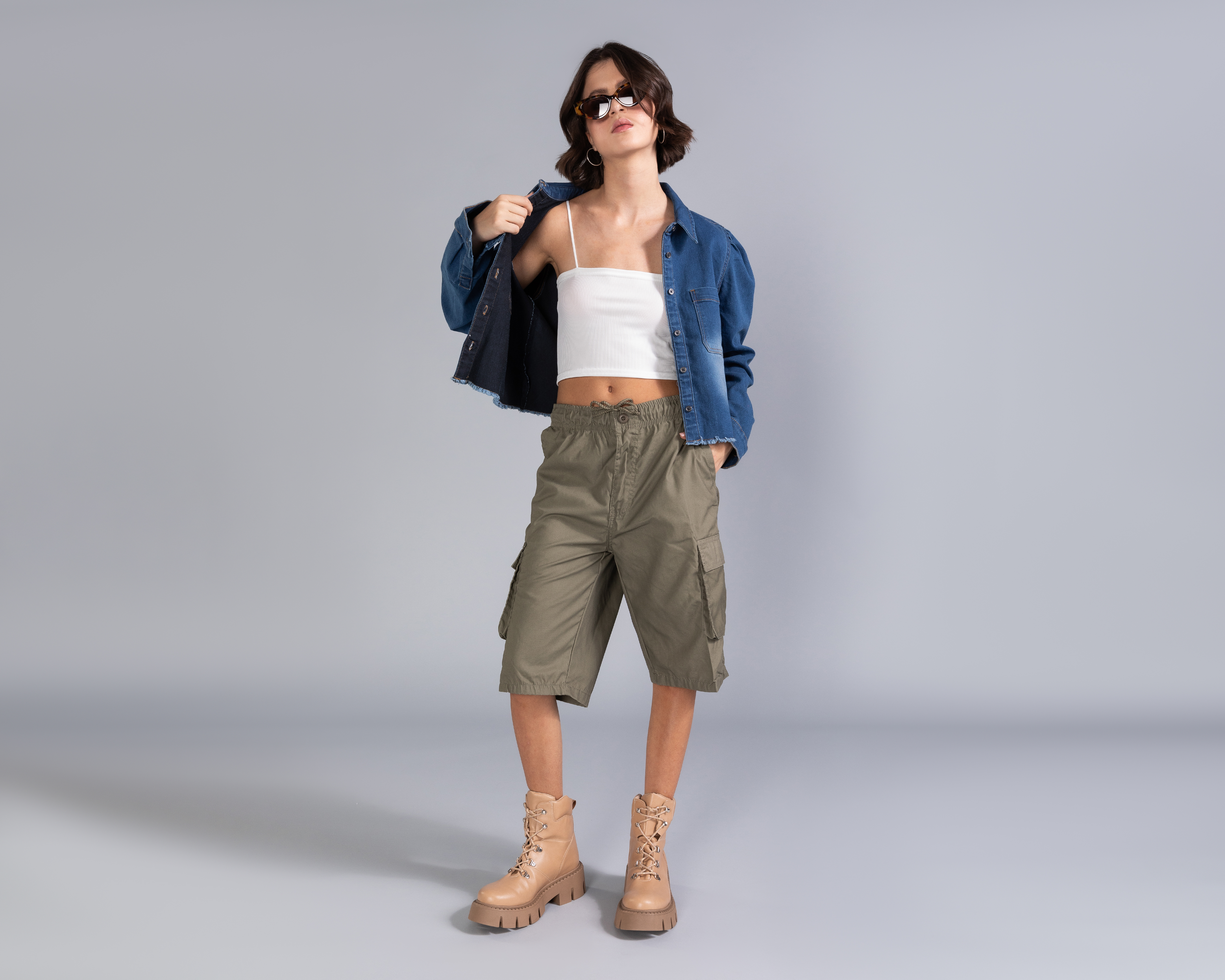 Chamarra Mezclilla Pespuntes en Contraste Strona para Mujer